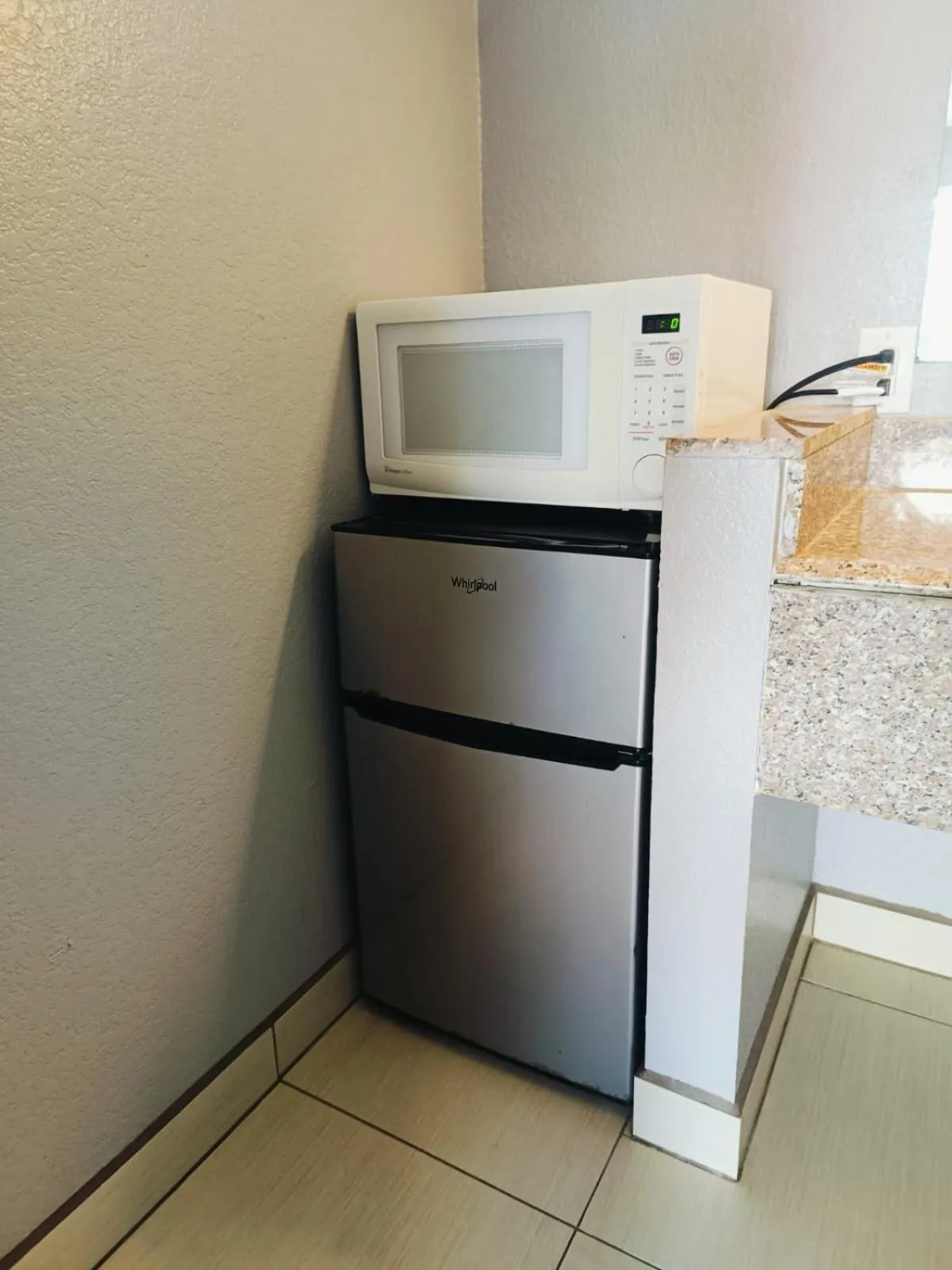 Area and facilities in Woodfield Inn & Suites Hotel O, Yoakum TX 111