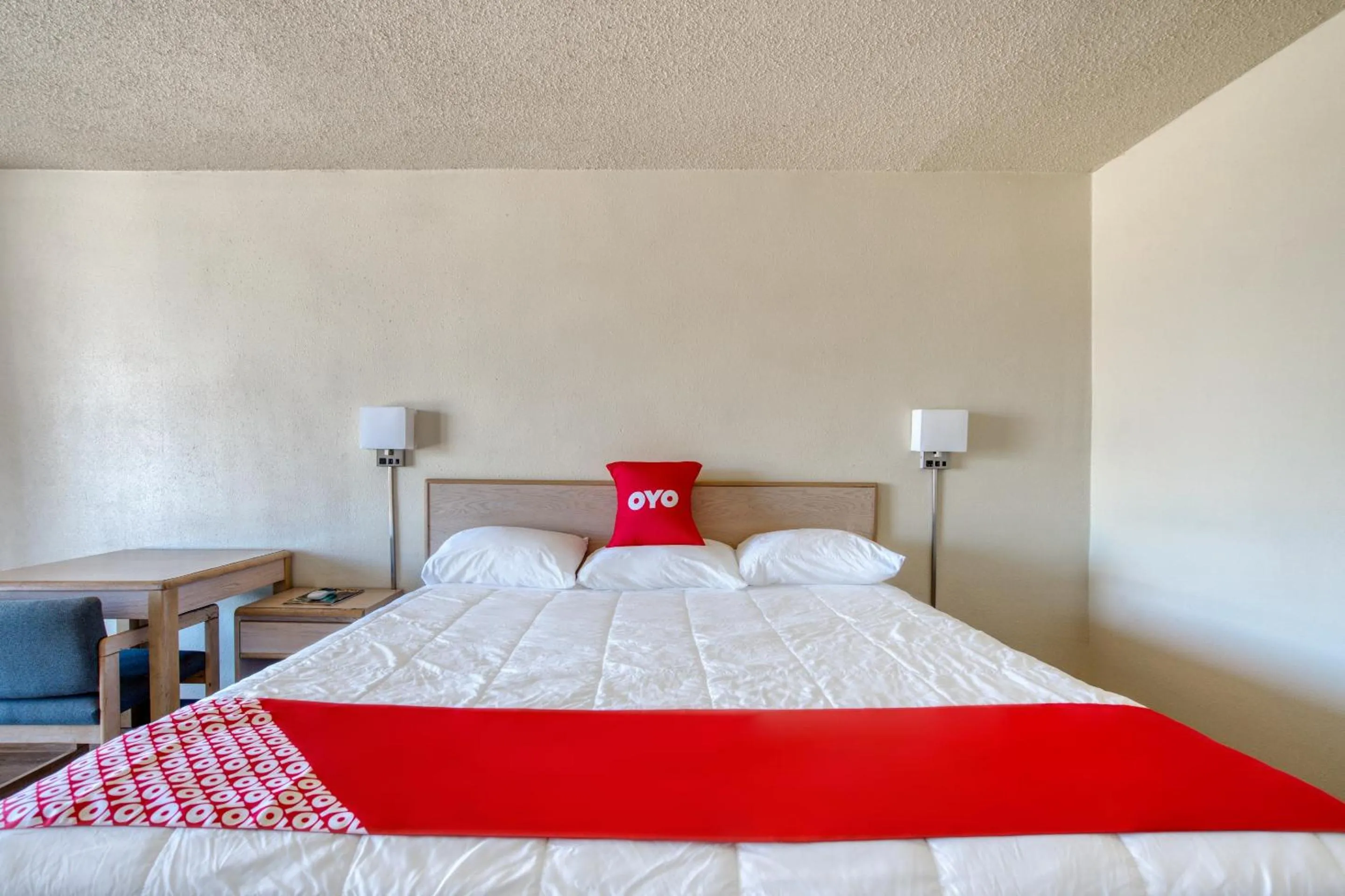 Bedroom, Bed in OYO Hotel Waco University Area I-35