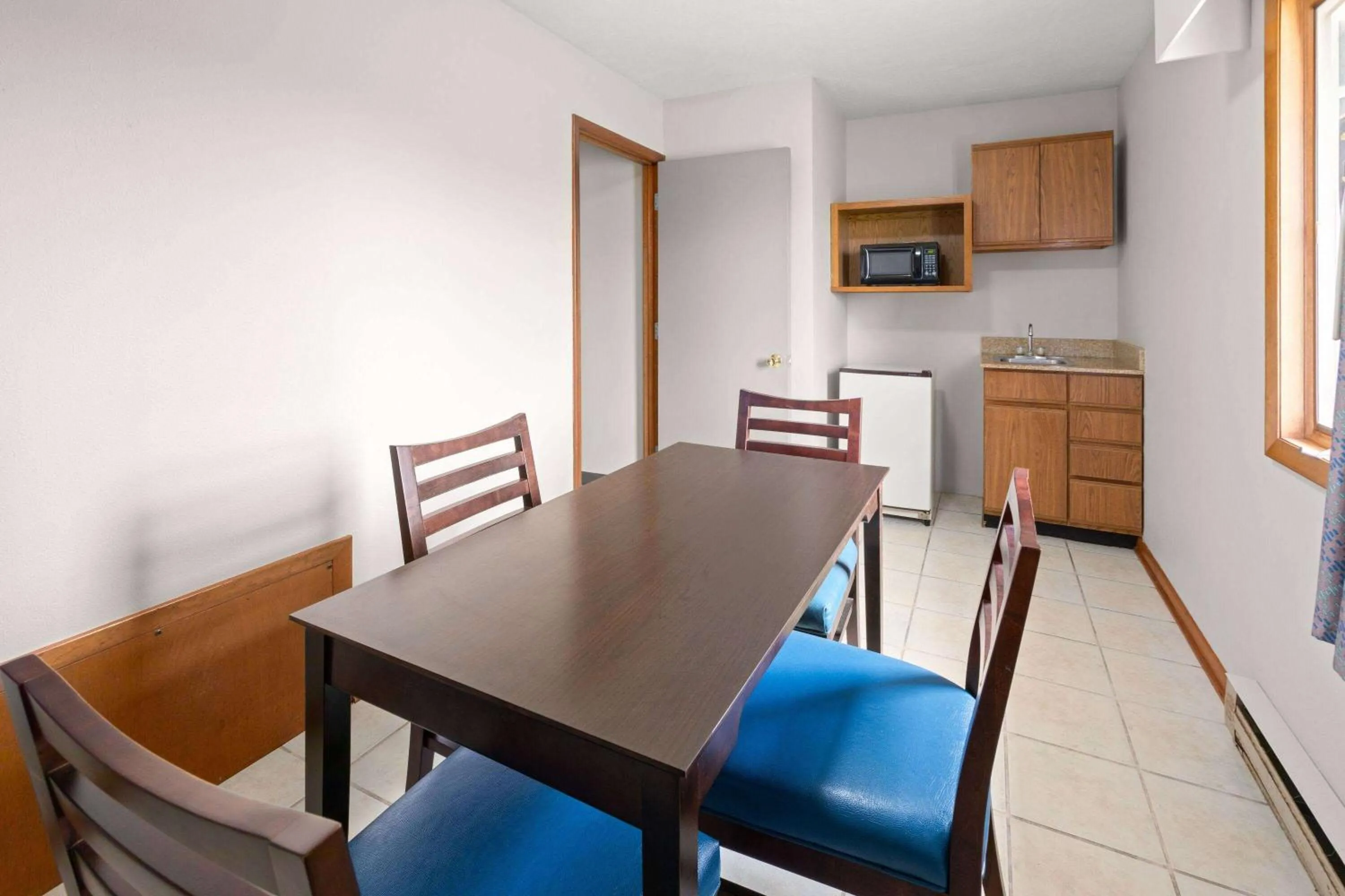 Photo of the whole room in Days Inn by Wyndham Wauseon