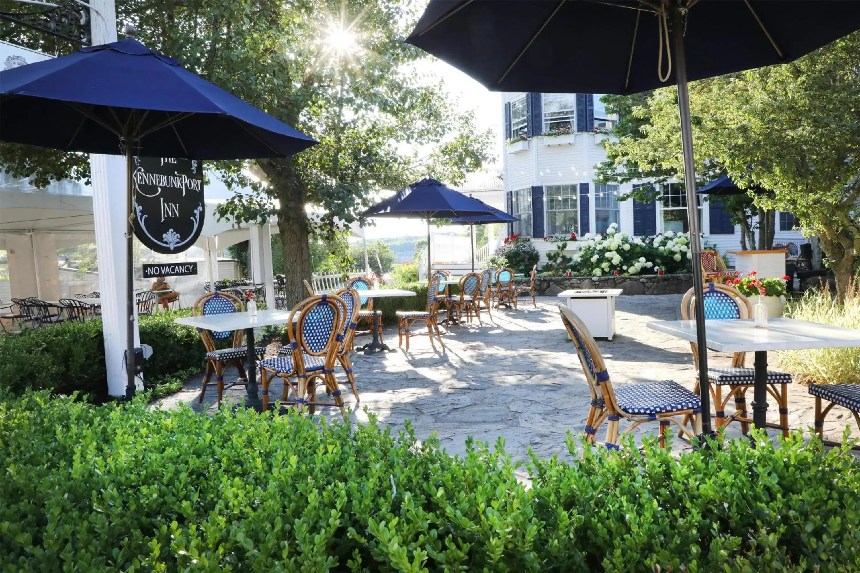 Property building in Kennebunkport Inn Property building in Kennebunkport Inn