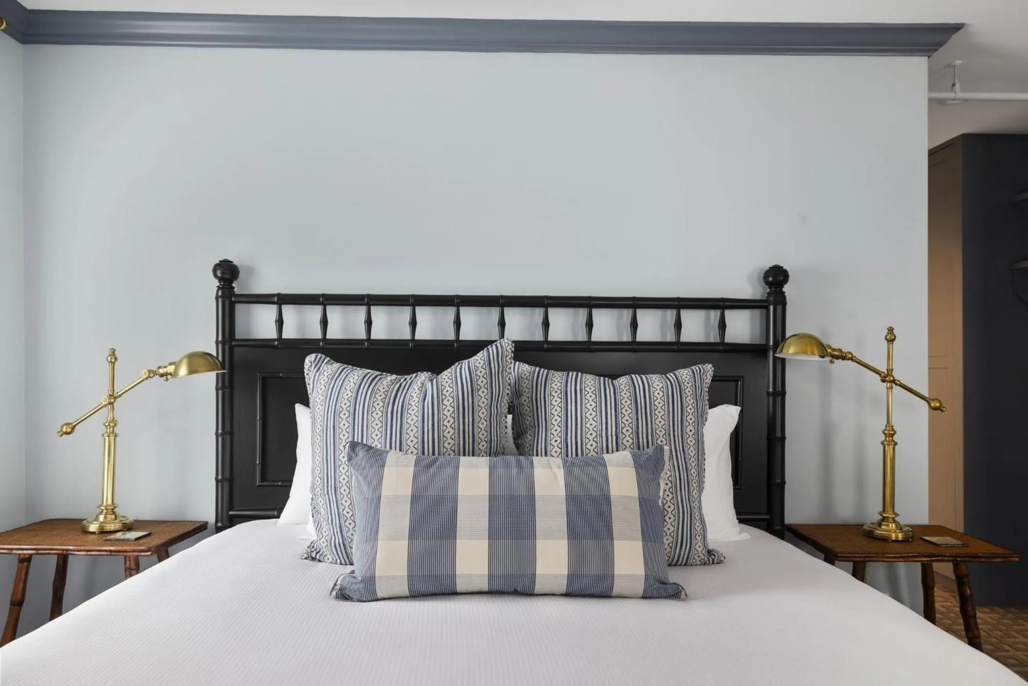 Photo of the whole room, Bed in Kennebunkport Inn