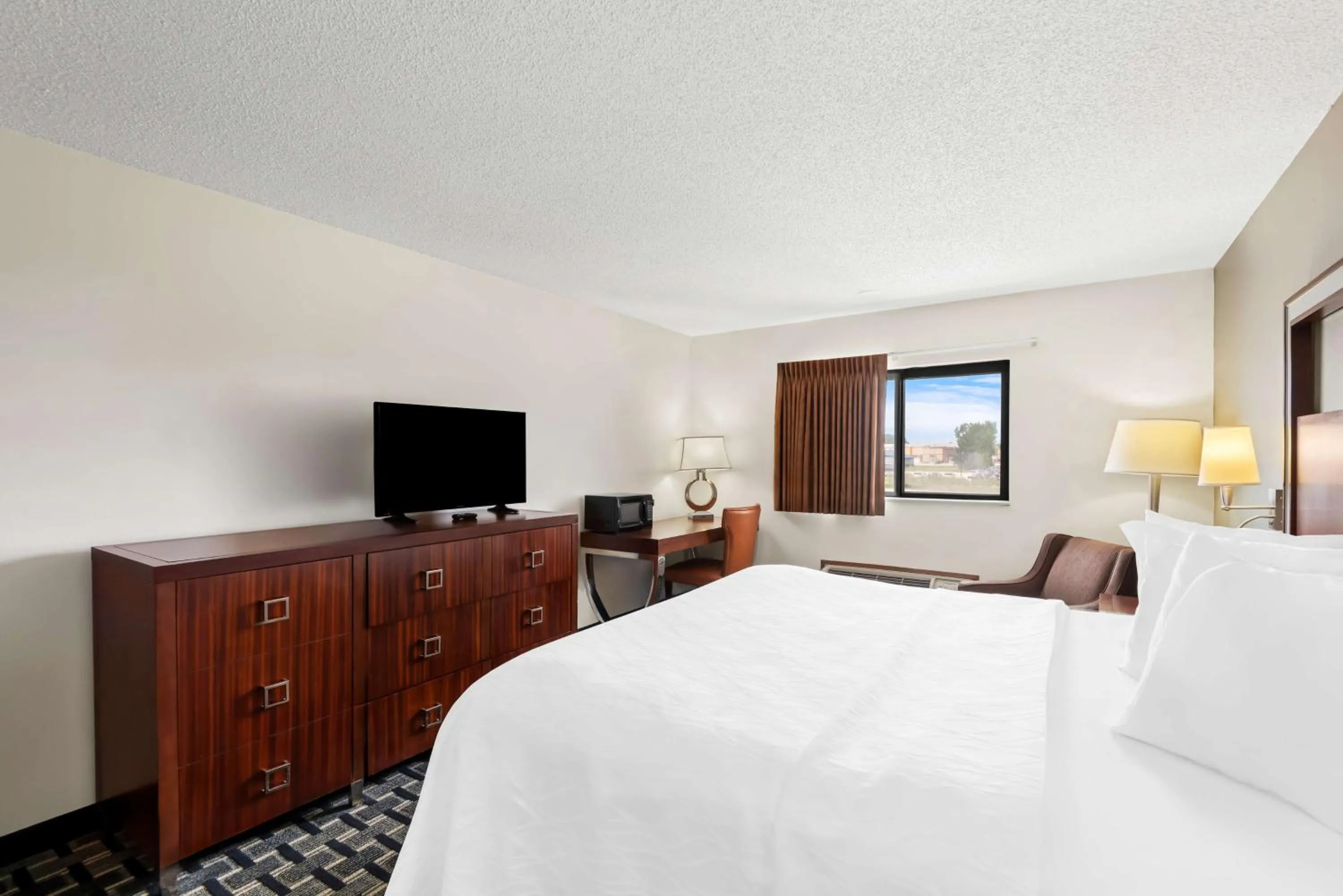 Bedroom, Bed in SureStay Hotel by Best Western Manchester