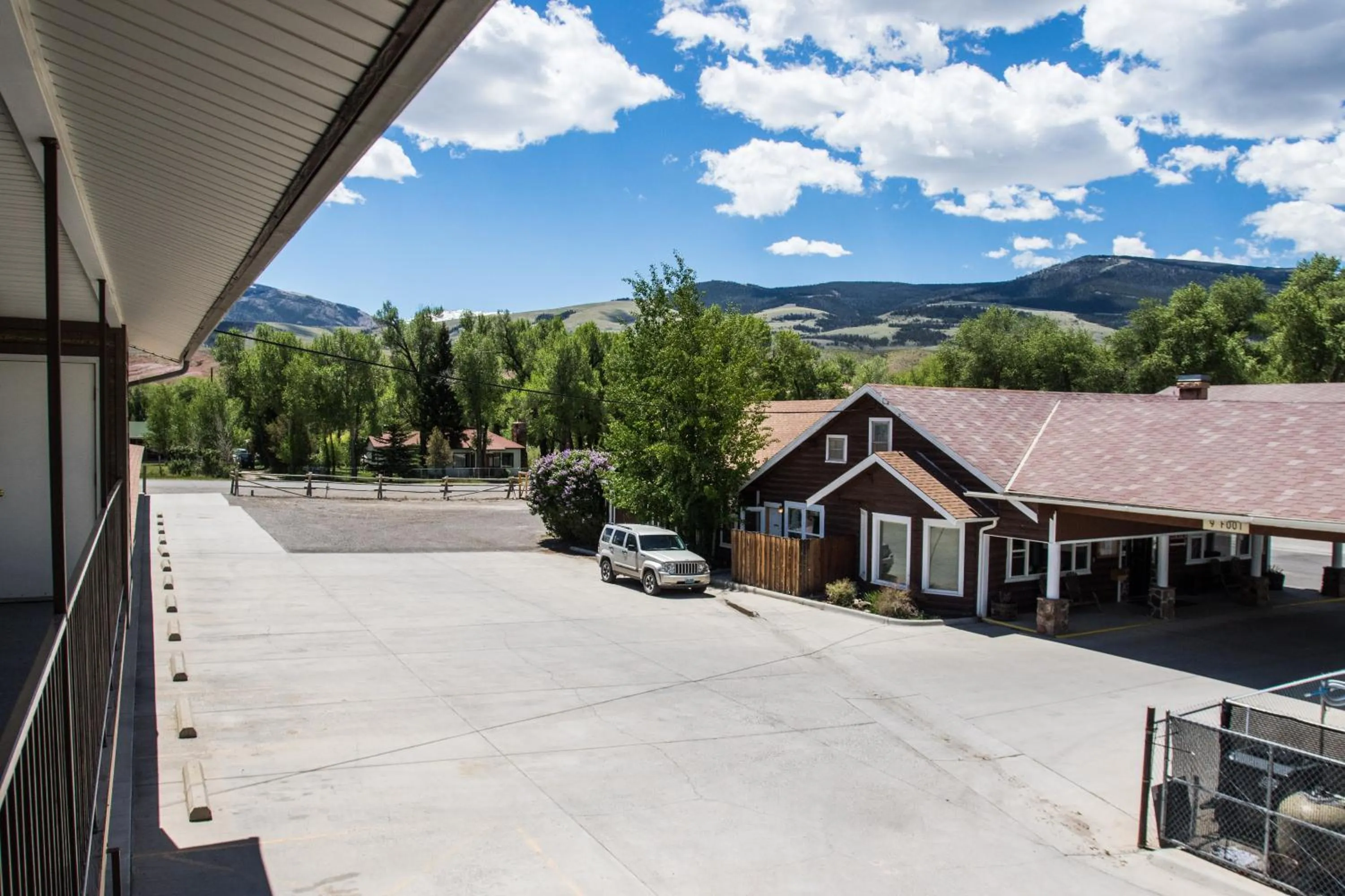 Day in Stagecoach Inn & Suites