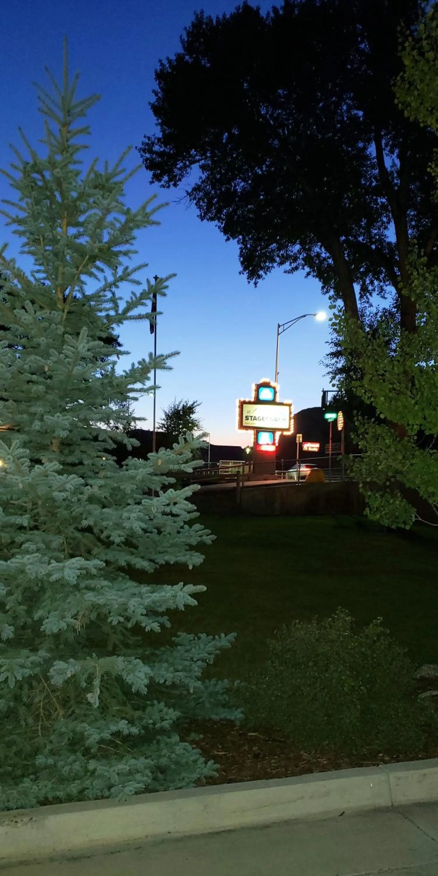 Property building in Stagecoach Inn & Suites