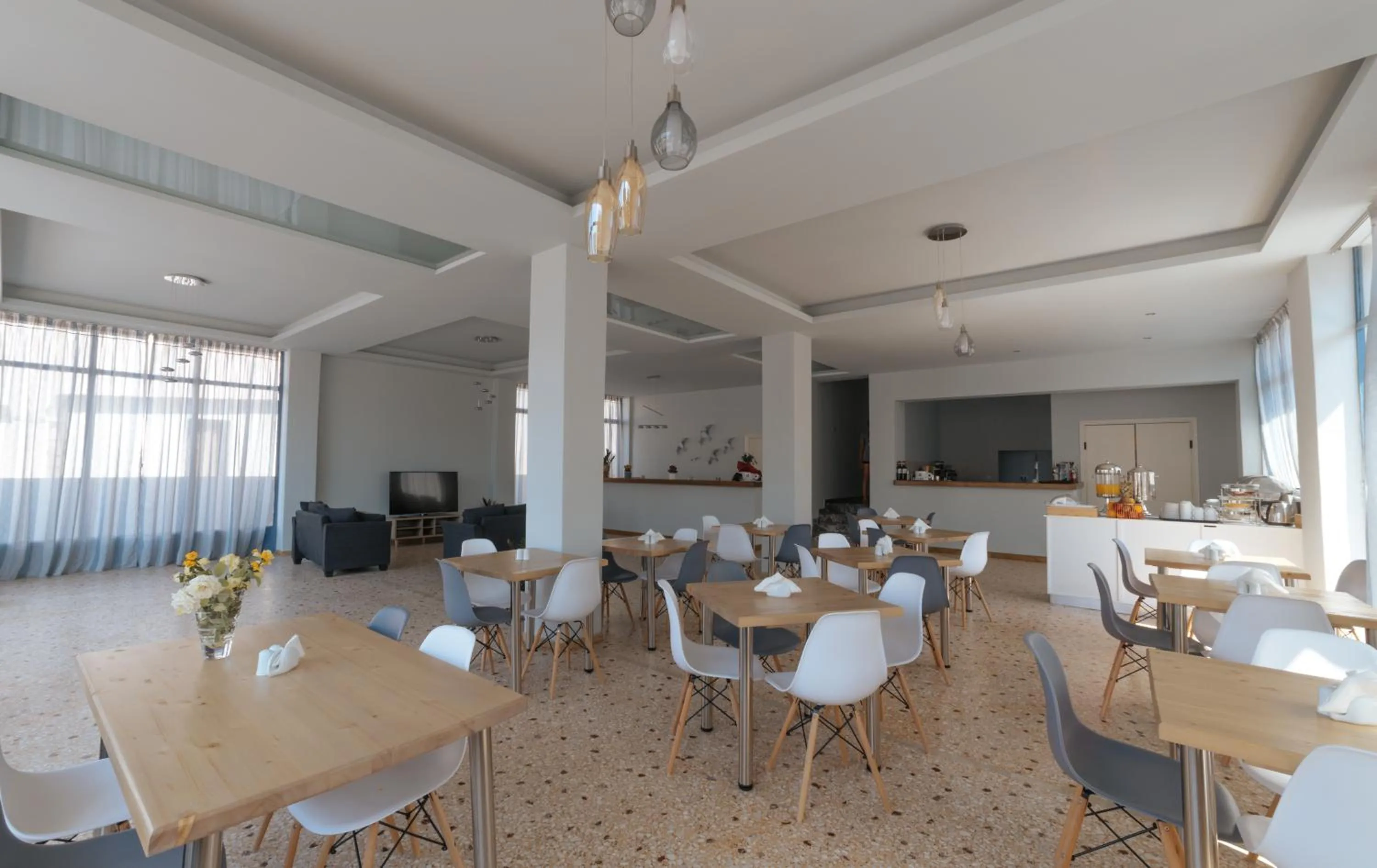 Breakfast in Vivari Acta