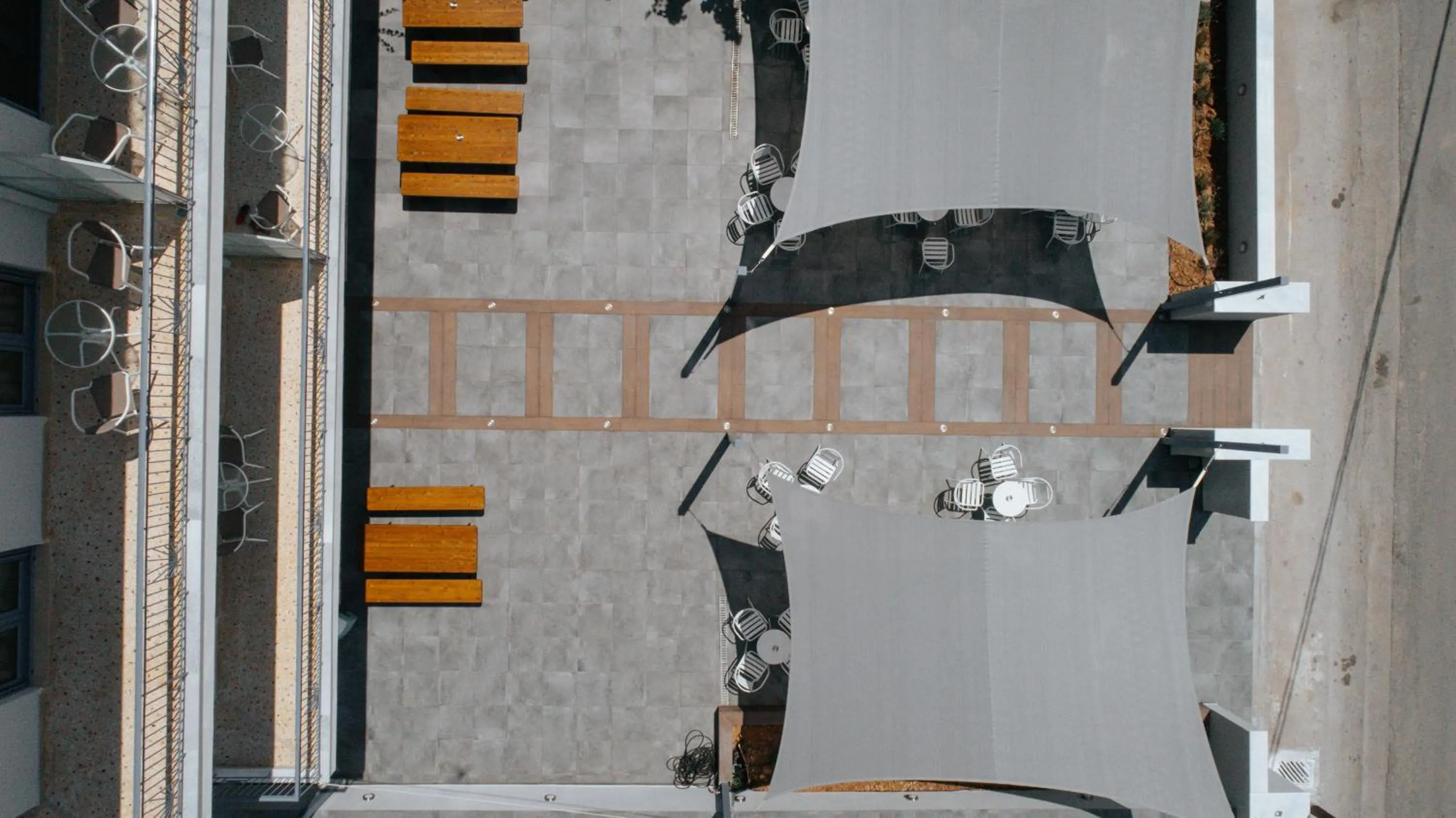 Property building in Vivari Acta