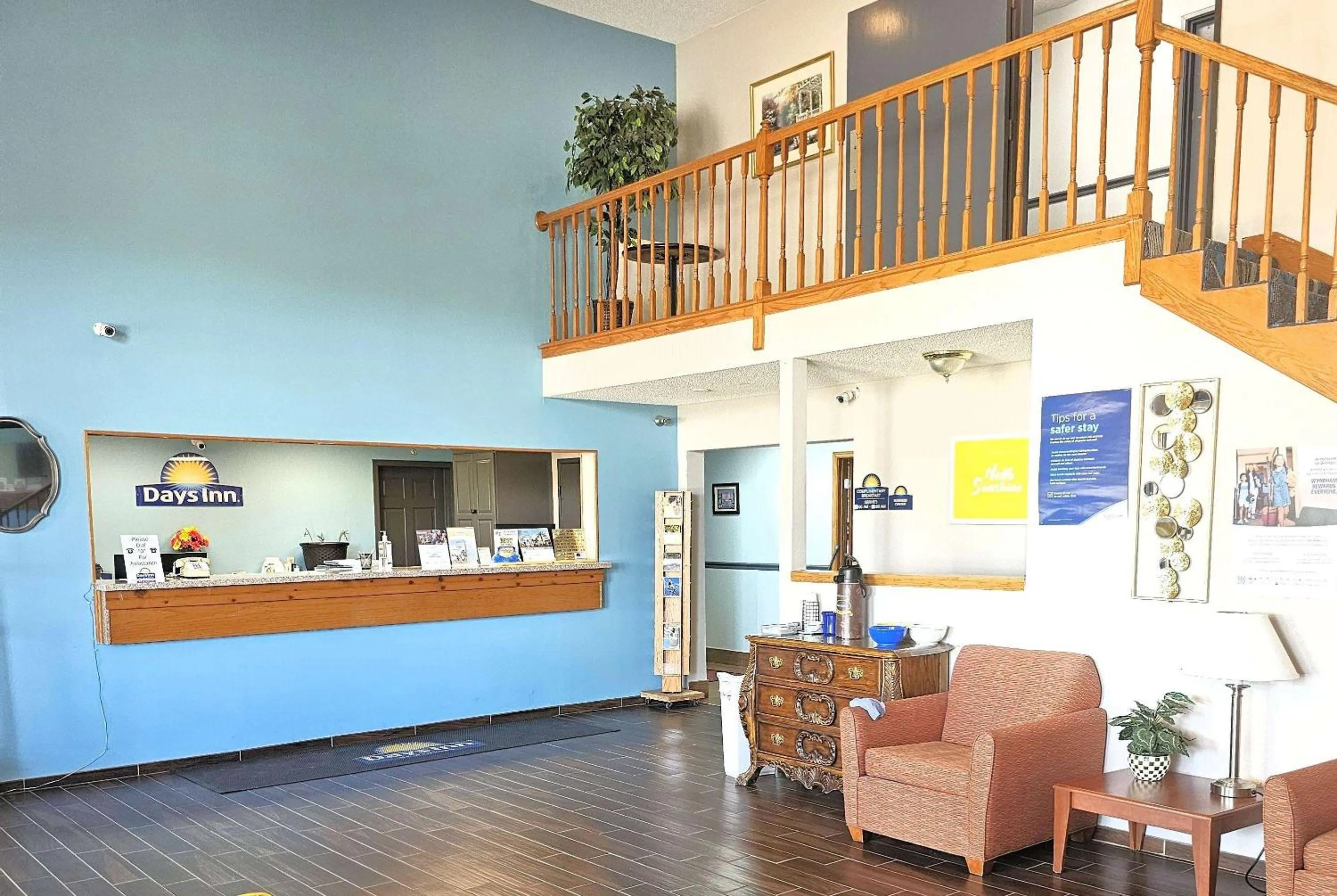 Lobby or reception in Days Inn by Wyndham North Sioux City