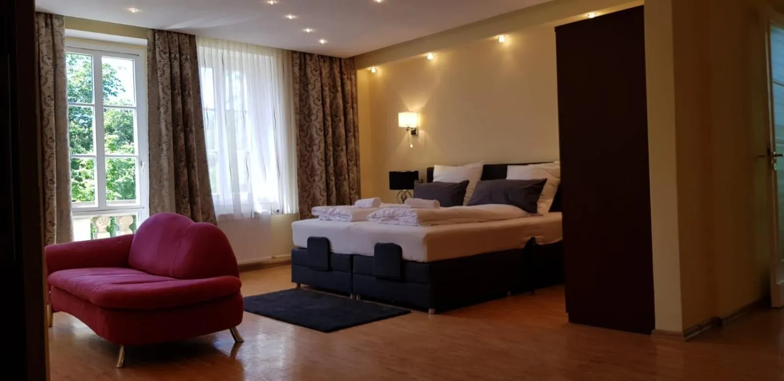 Photo of the whole room, Bed in Hotel-Villa Lalee