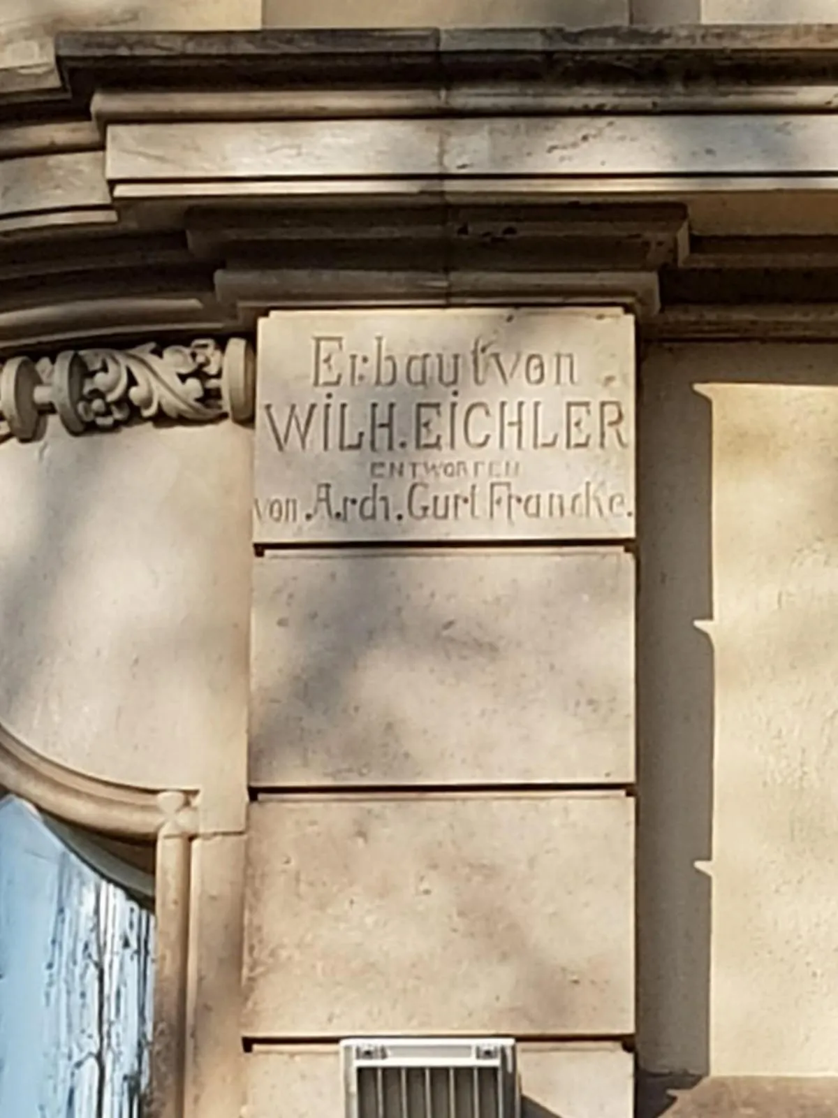 Property building in Hotel-Villa Lalee