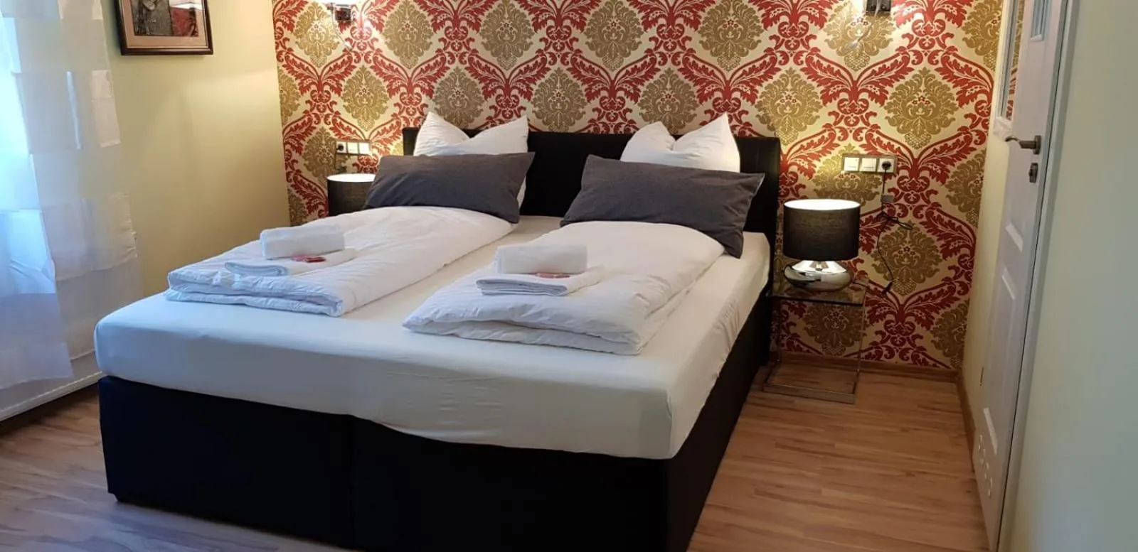 Bed in Hotel-Villa Lalee