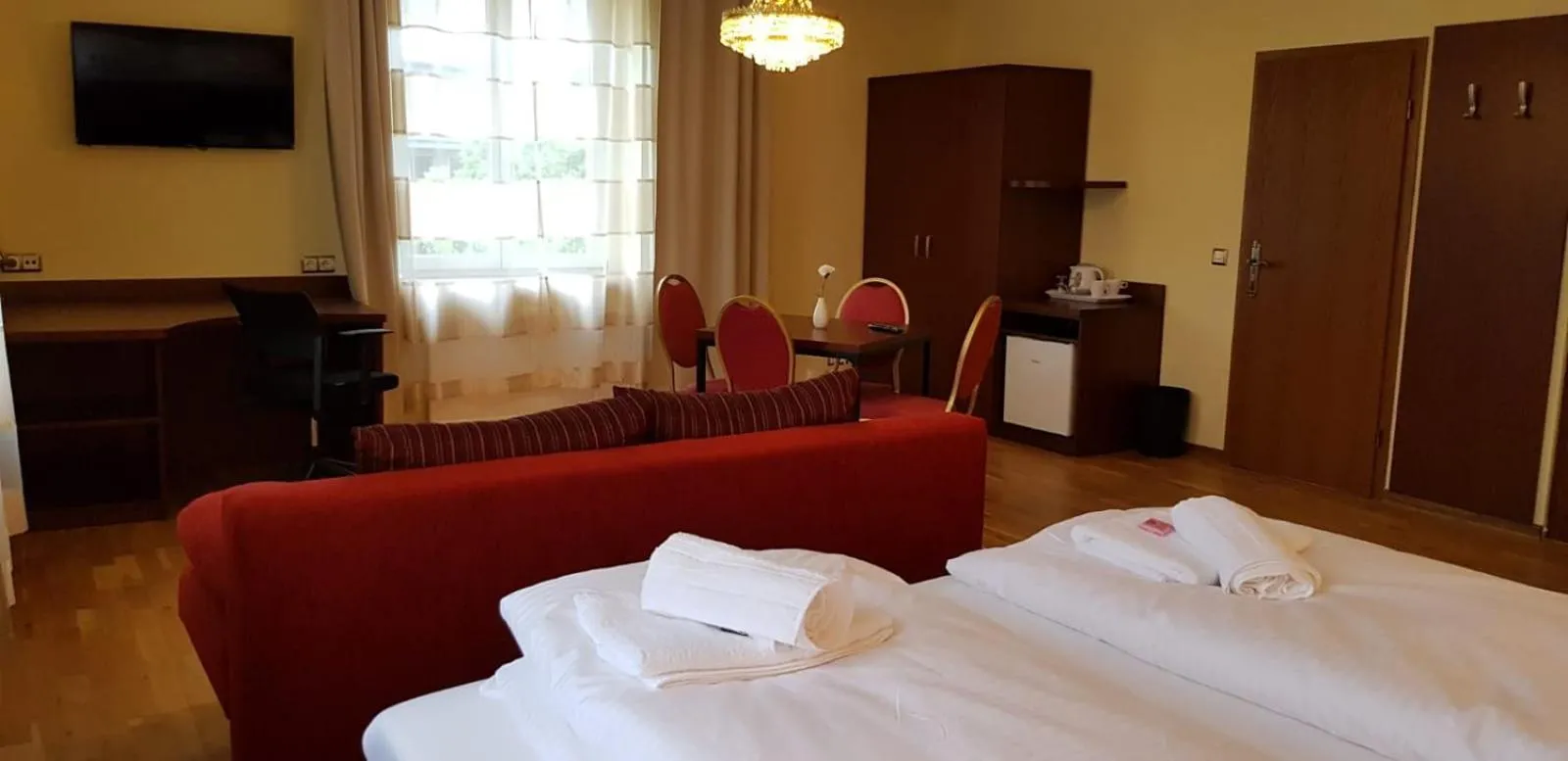 Photo of the whole room, Bed in Hotel-Villa Lalee