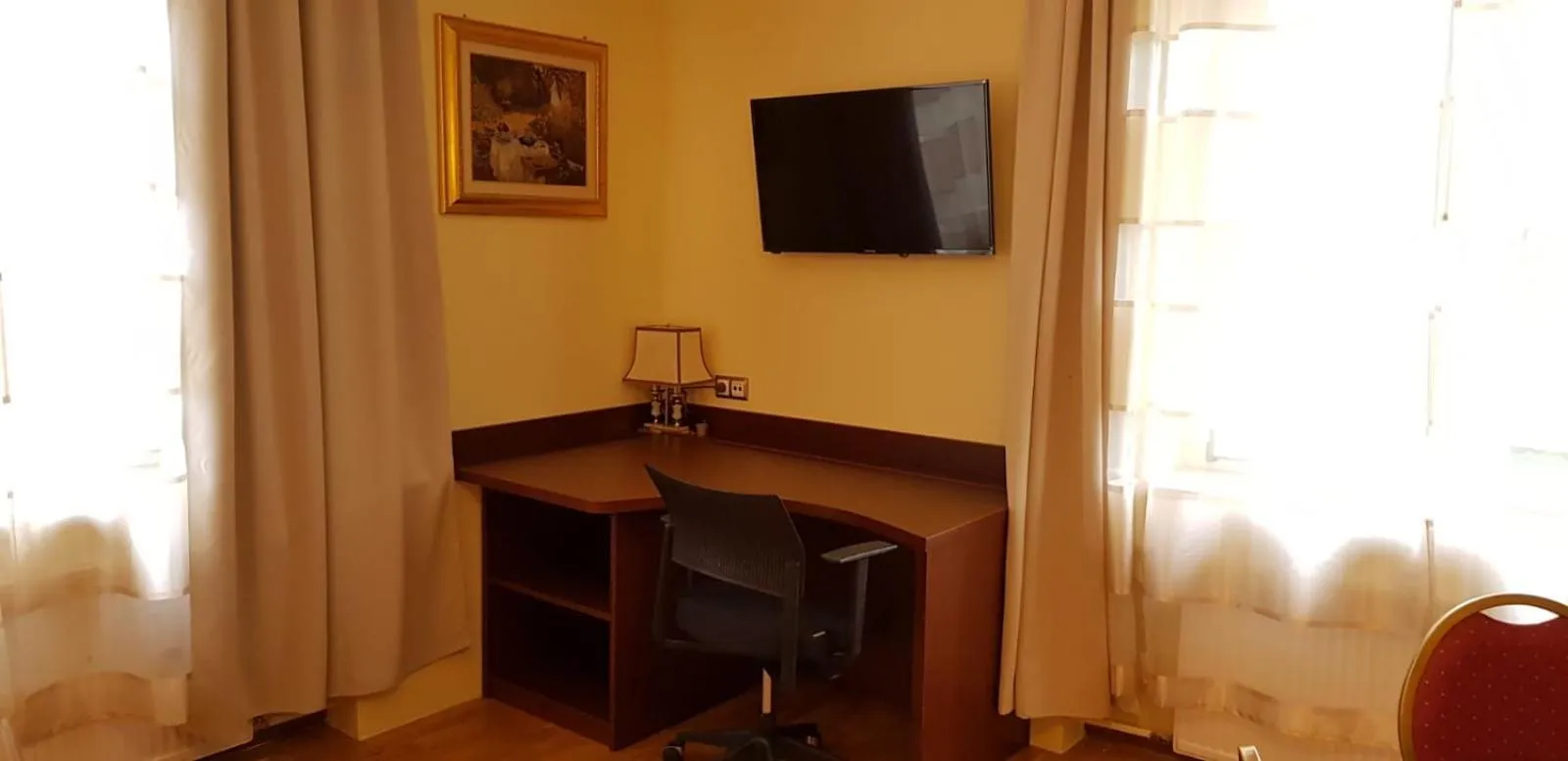 TV and multimedia in Hotel-Villa Lalee