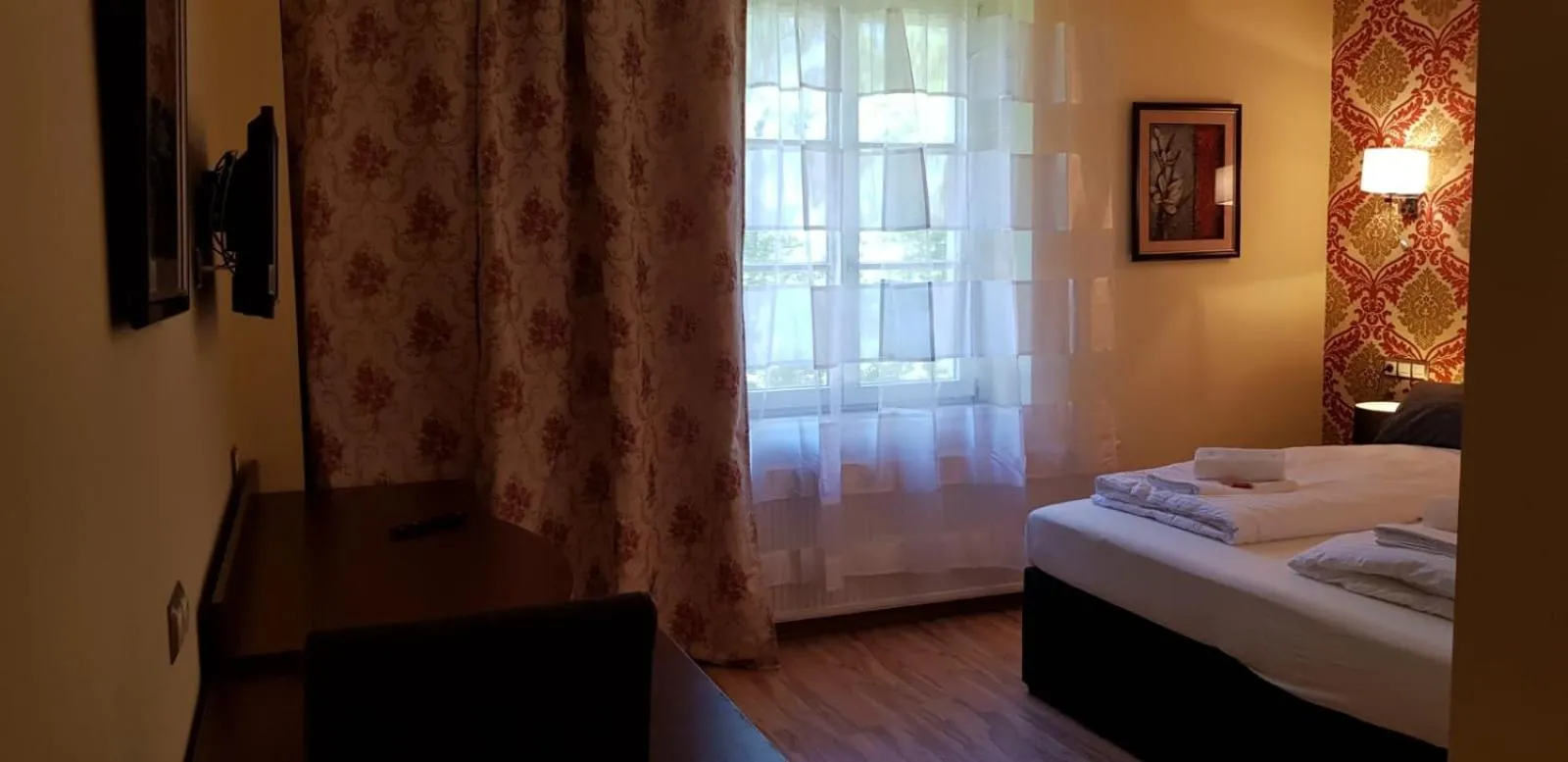 Bed in Hotel-Villa Lalee