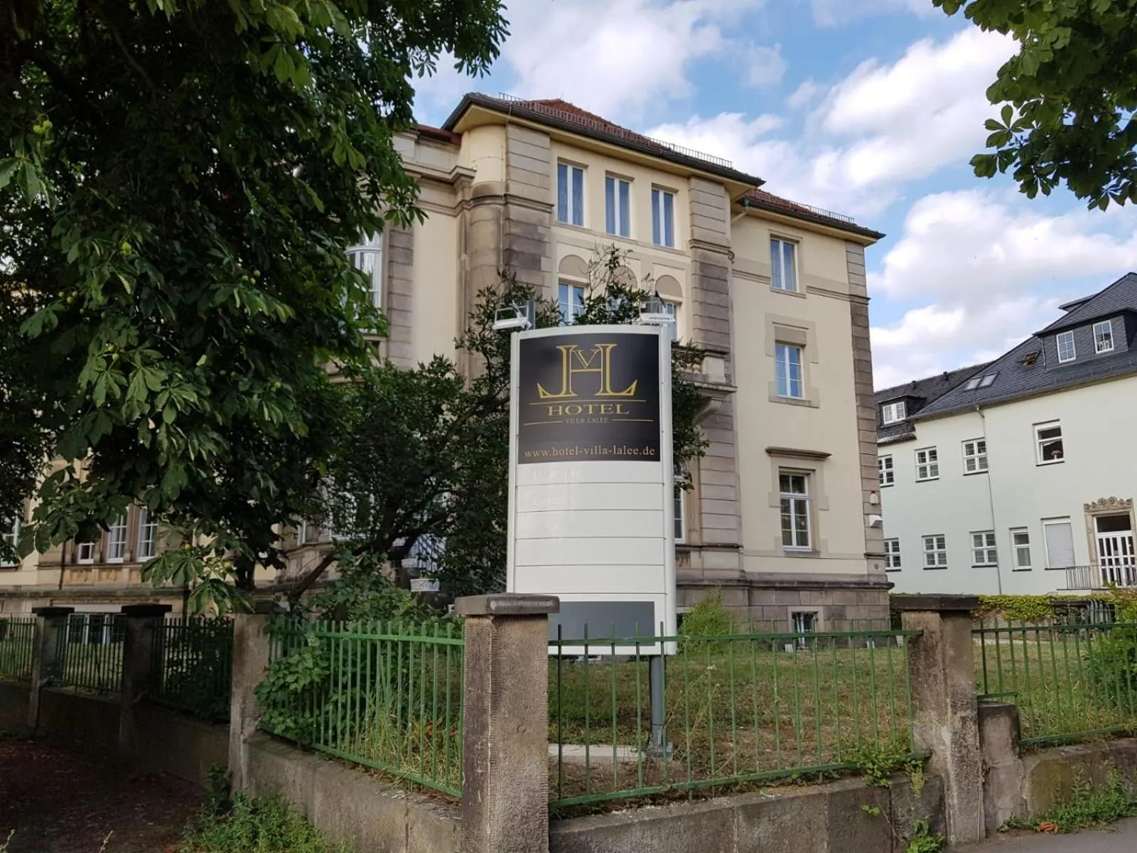 Property building in Hotel-Villa Lalee