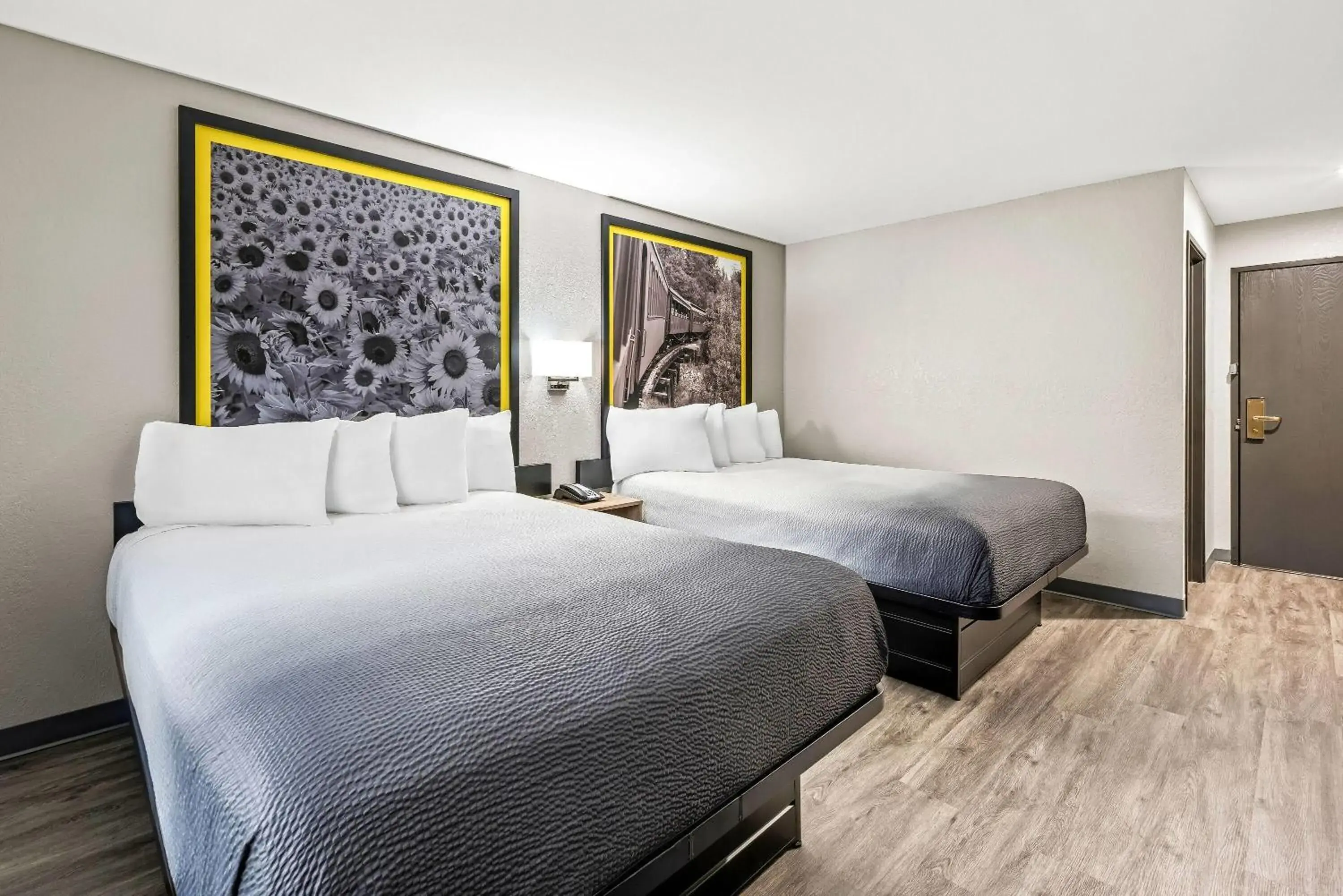 Bed in Super 8 by Wyndham Lewiston Auburn Area Bed in Super 8 by Wyndham Lewiston Auburn Area