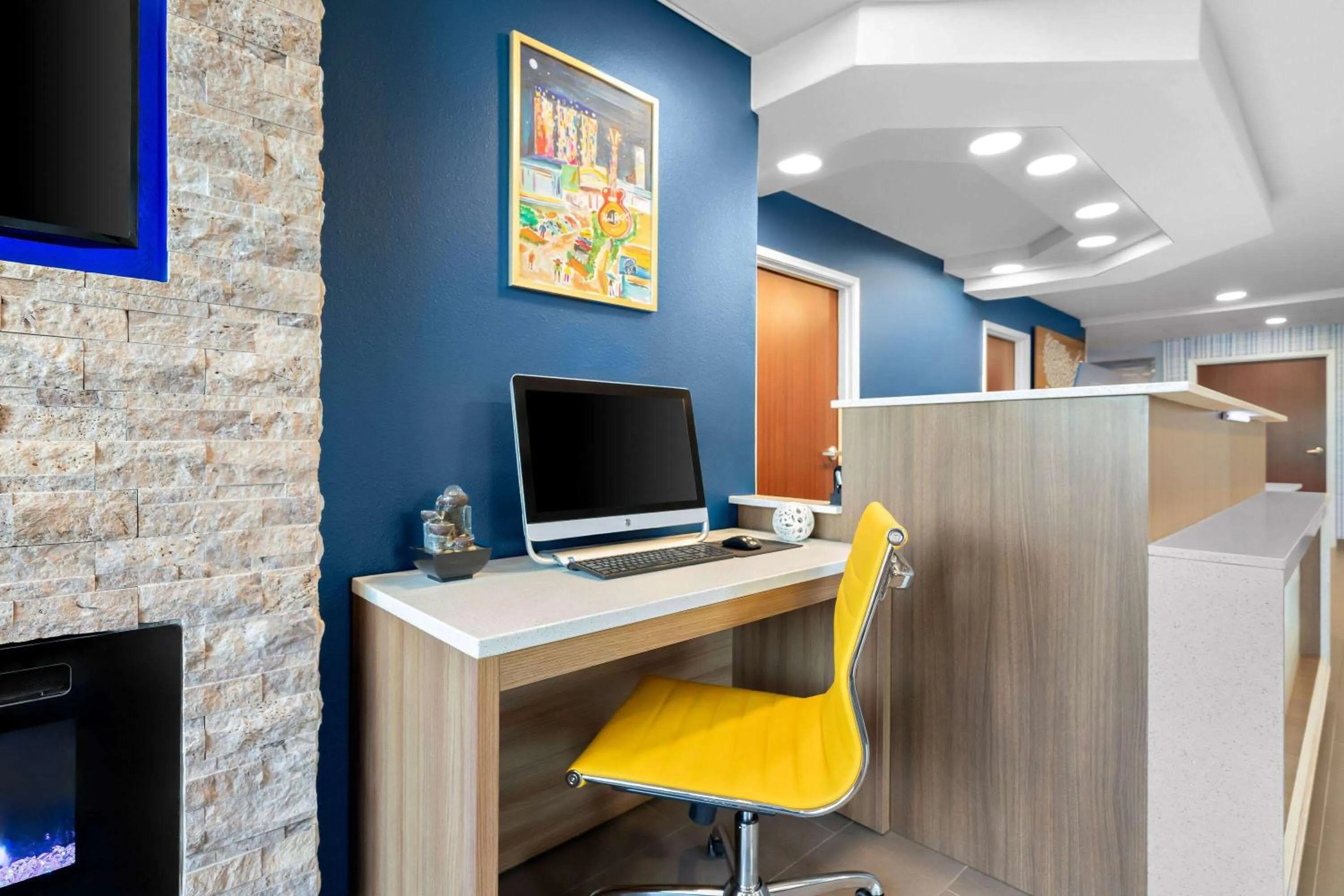 Business facilities in Microtel Inn & Suites by Wyndham Tulsa - Catoosa Route 66