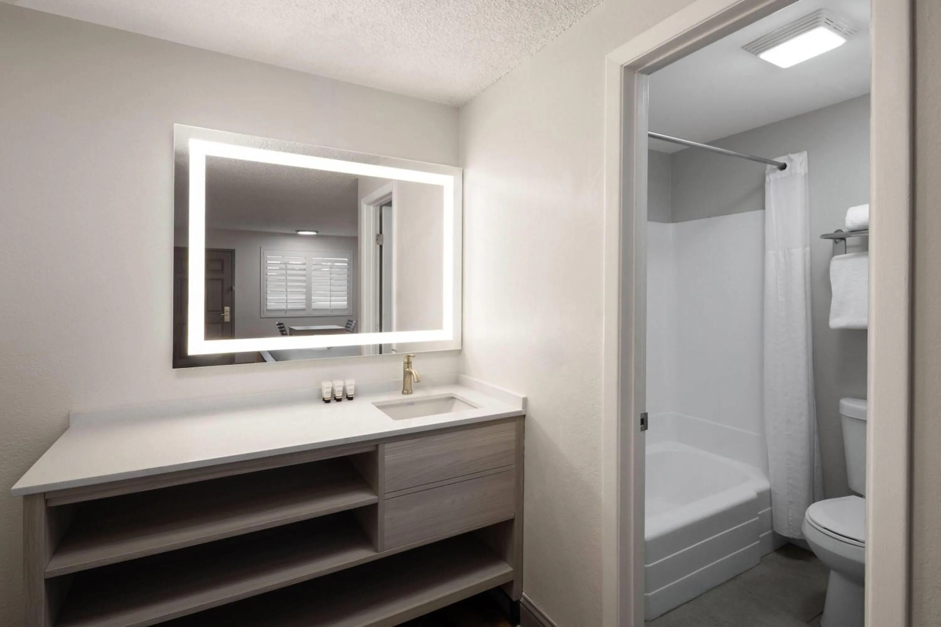 Bathroom in Baymont by Wyndham Susanville