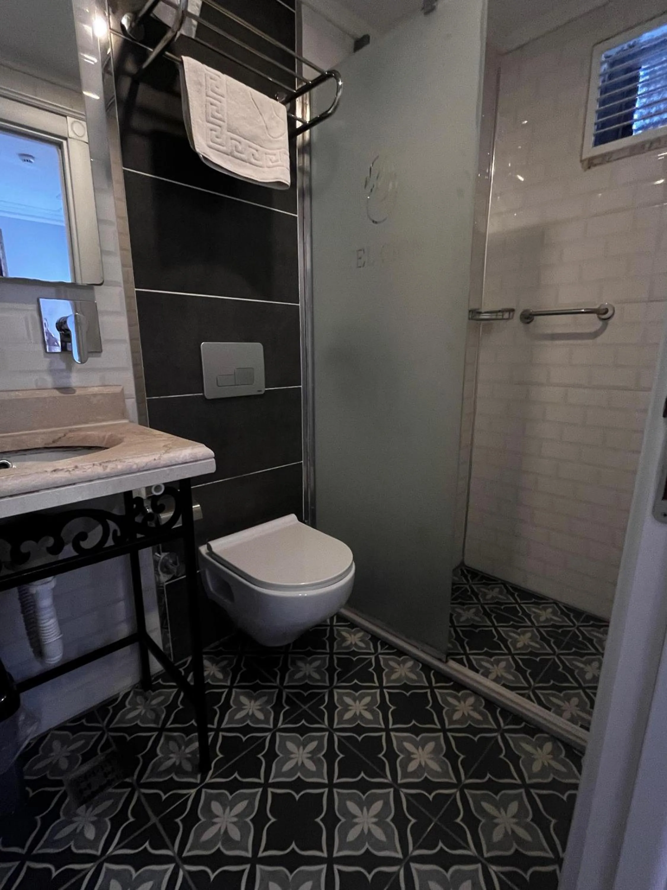 Bathroom in Good Night Hotel Istanbul