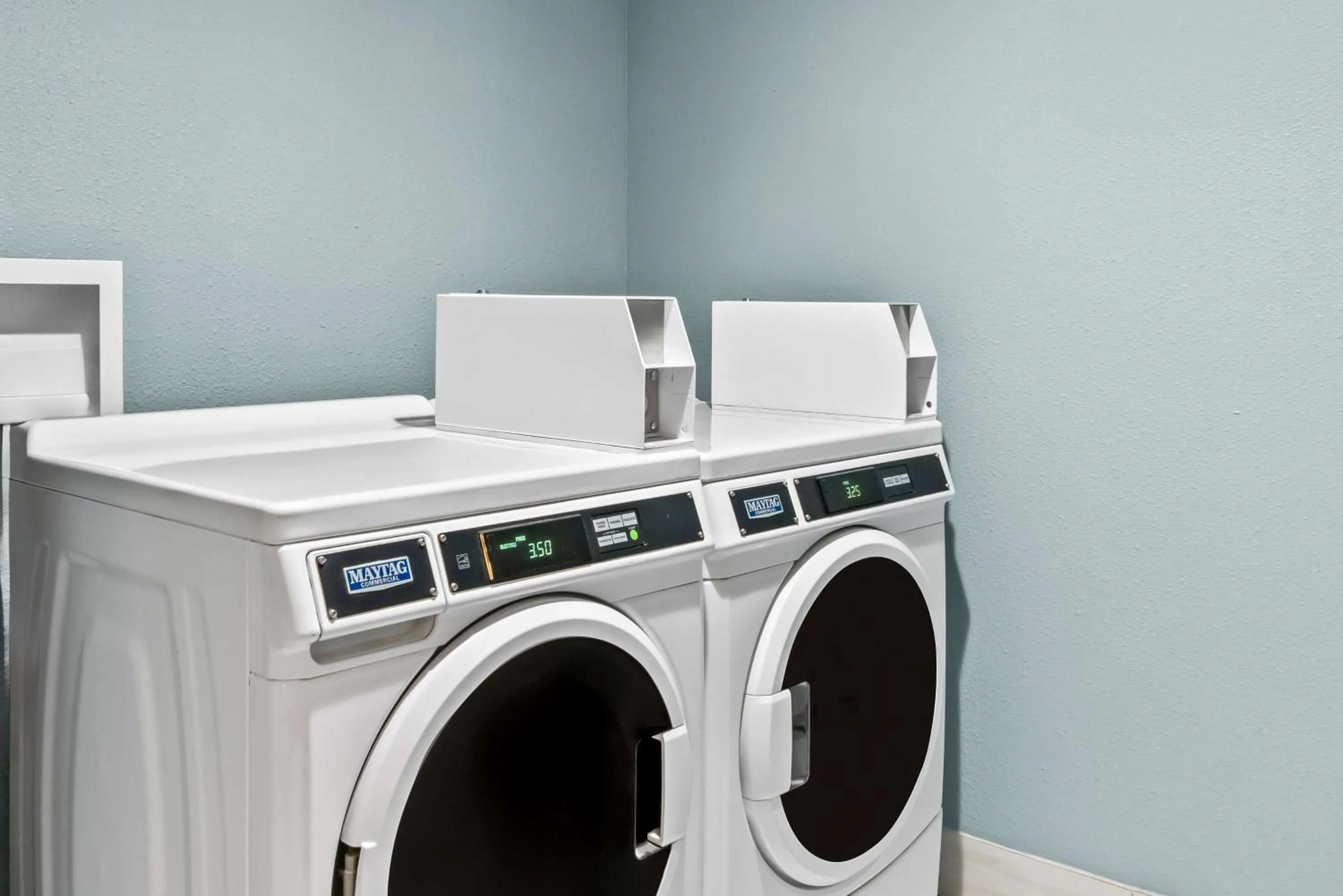 laundry in Best Western Executive Inn