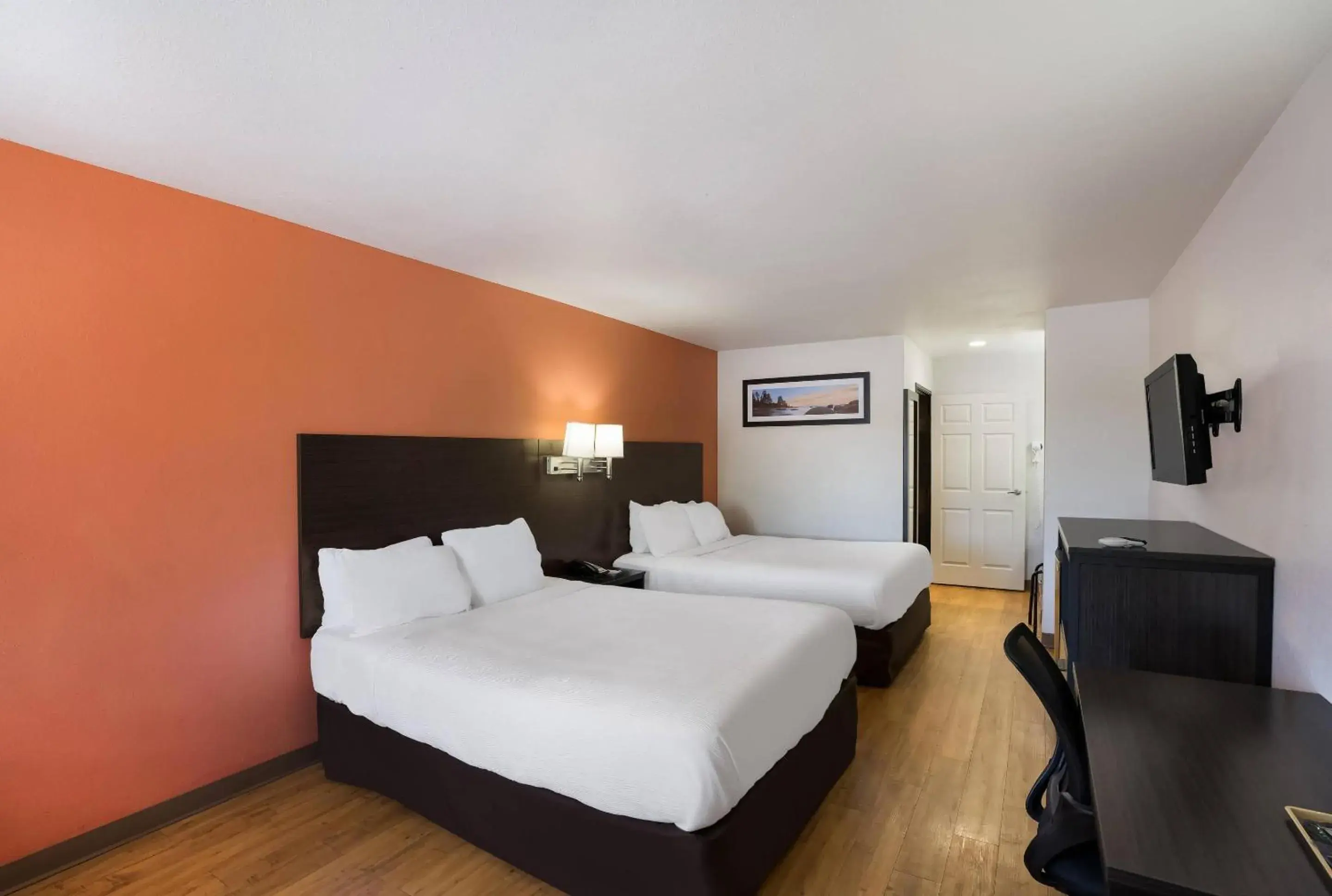 Bedroom, Bed in Quality Inn & Suites Junction Bedroom, Bed in Quality Inn & Suites Junction