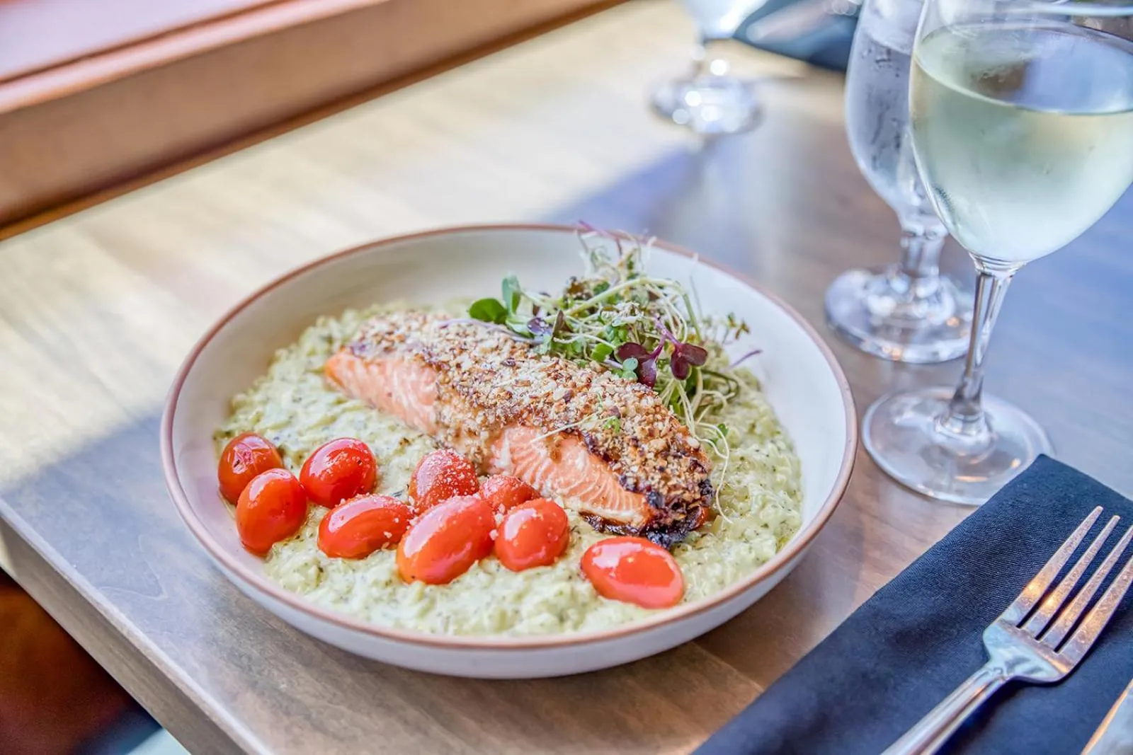 Restaurant/places to eat in Adobe Resort