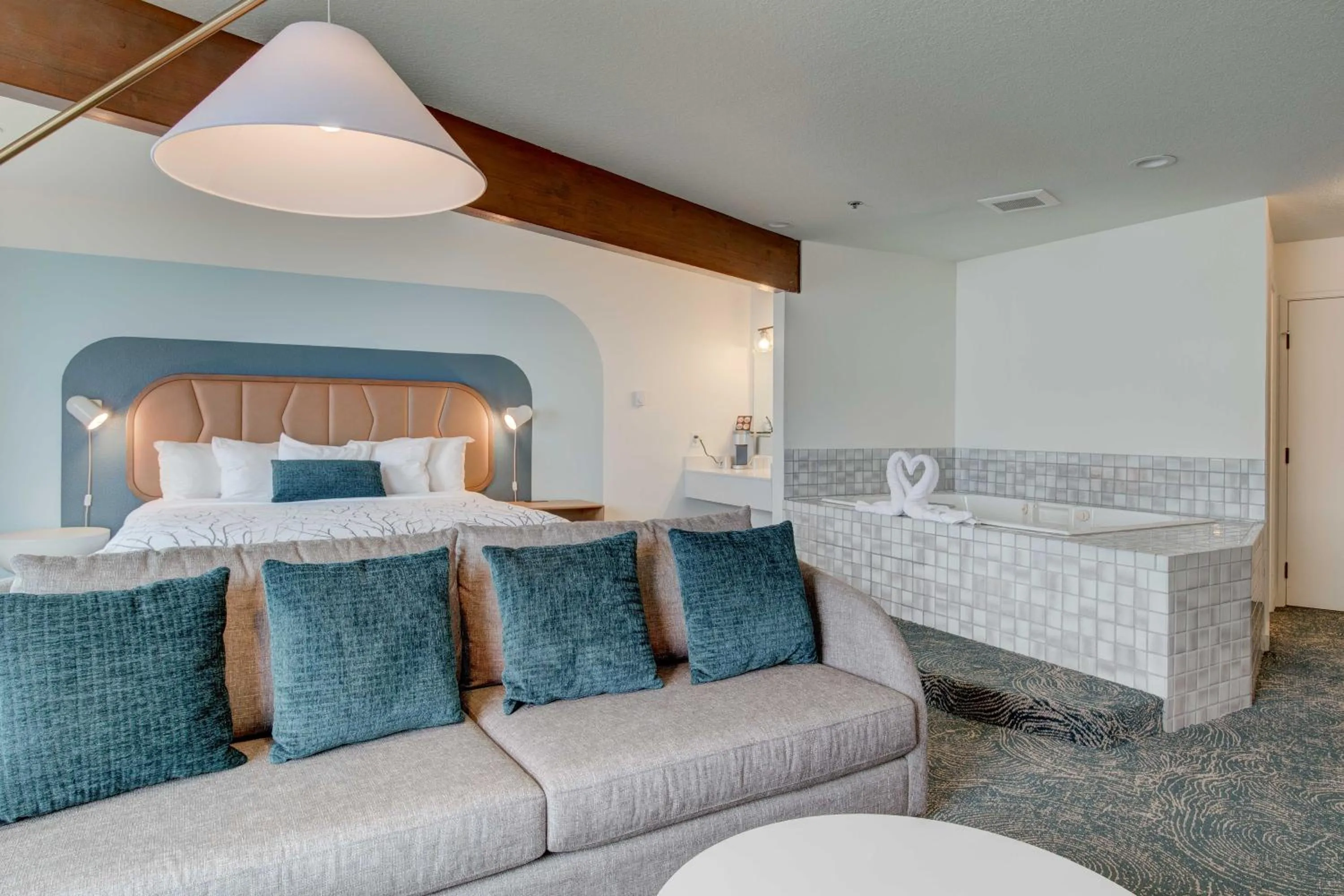 Bedroom, Bed in Adobe Resort