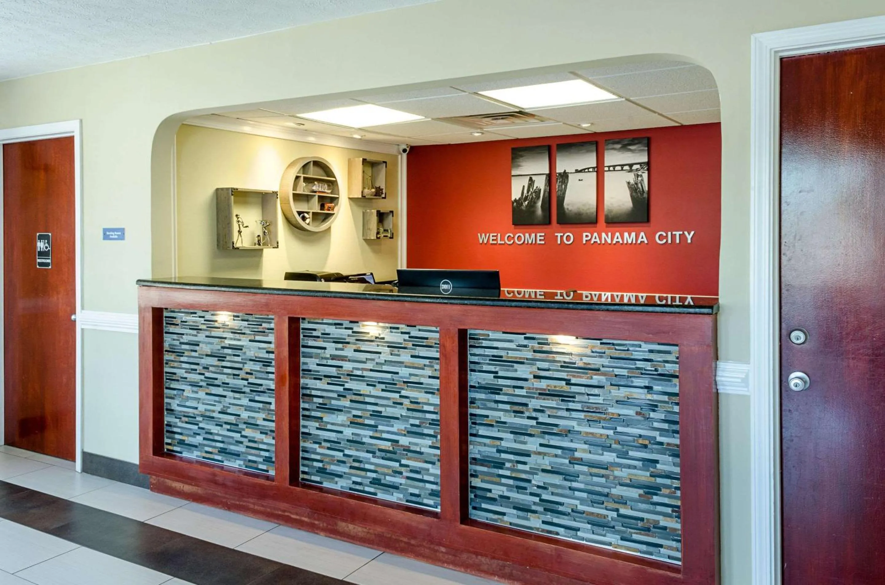 Lobby or reception in Rodeway Inn Panama City
