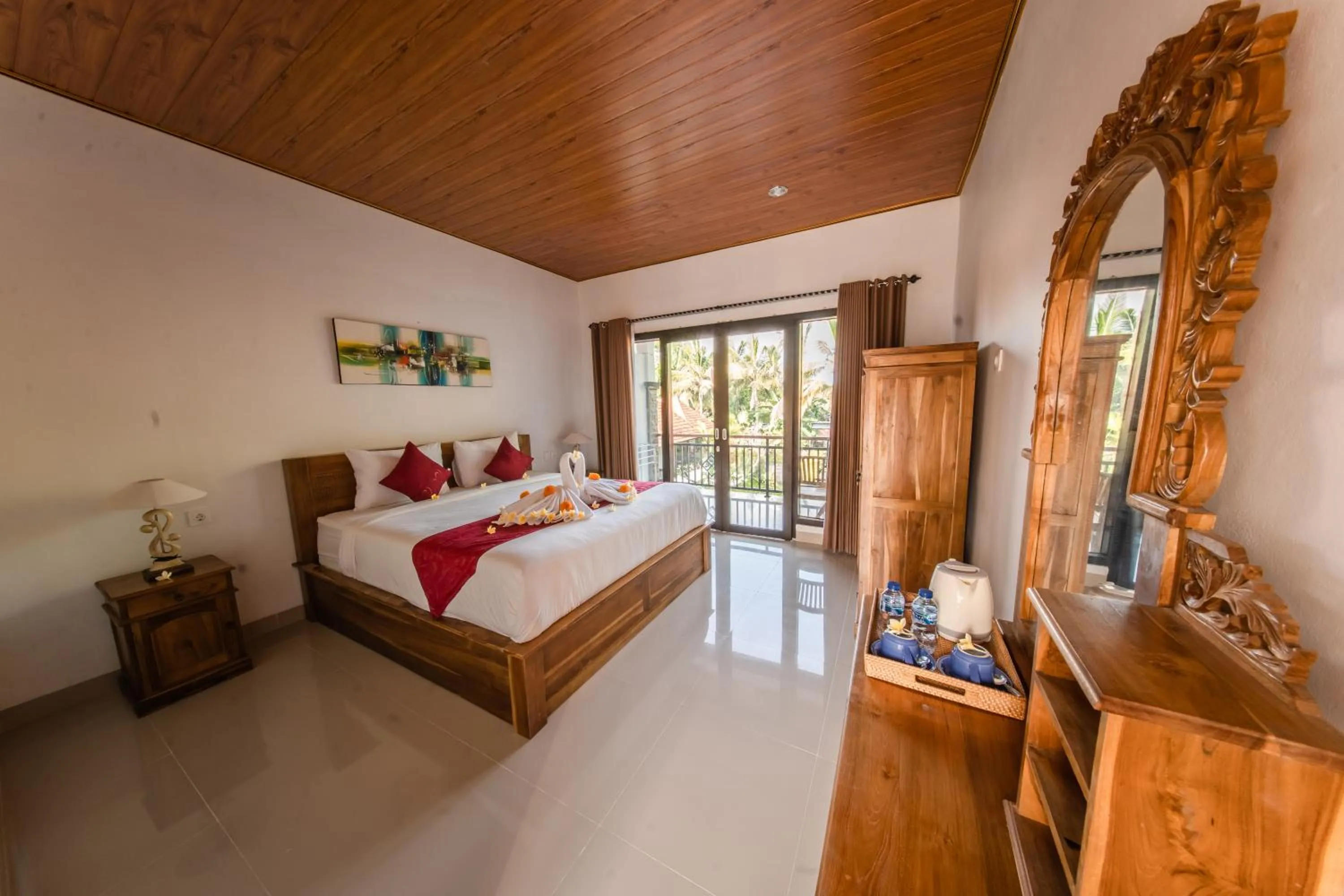 Bed in Surya Maha Bungallo