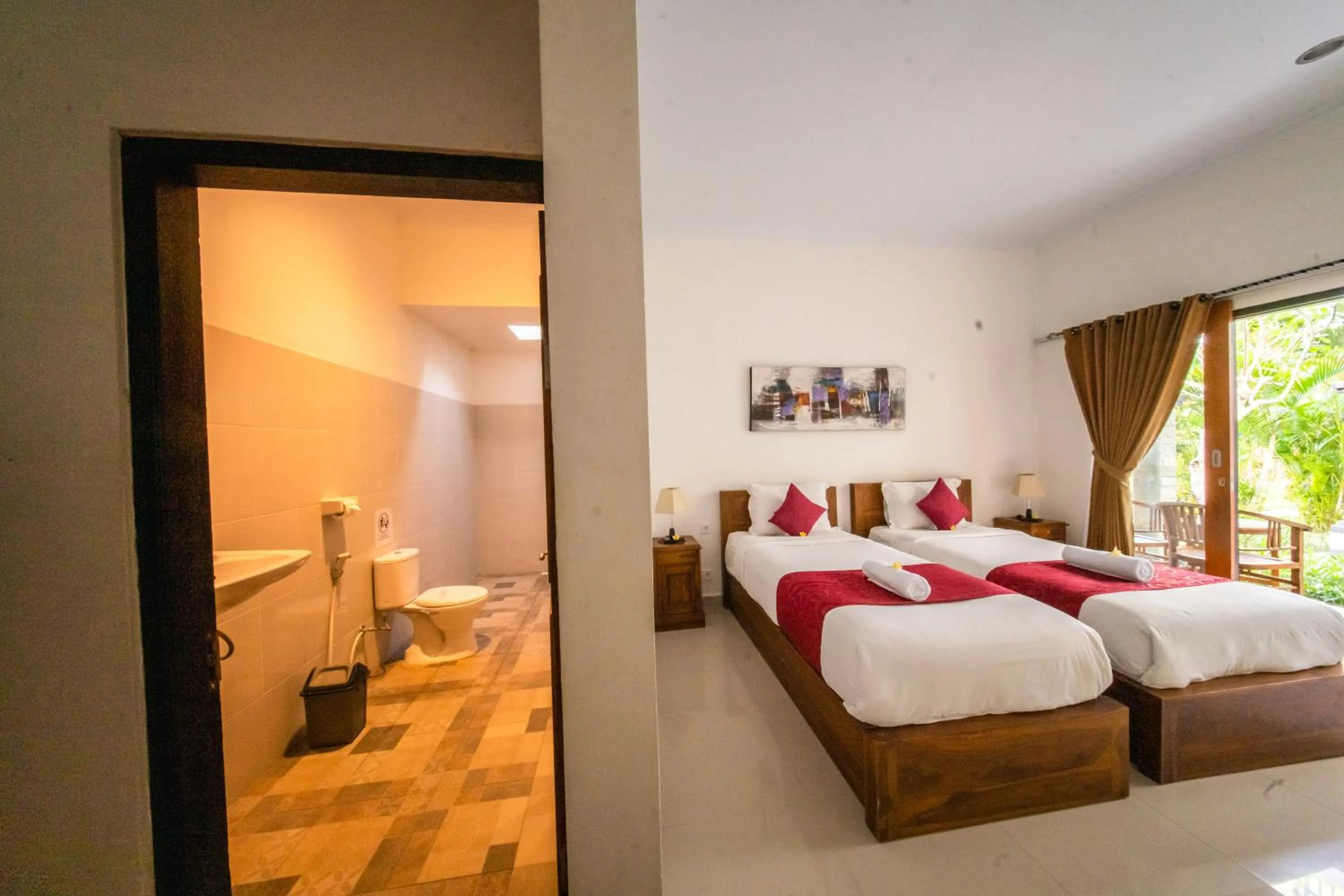 Bed in Surya Maha Bungallo