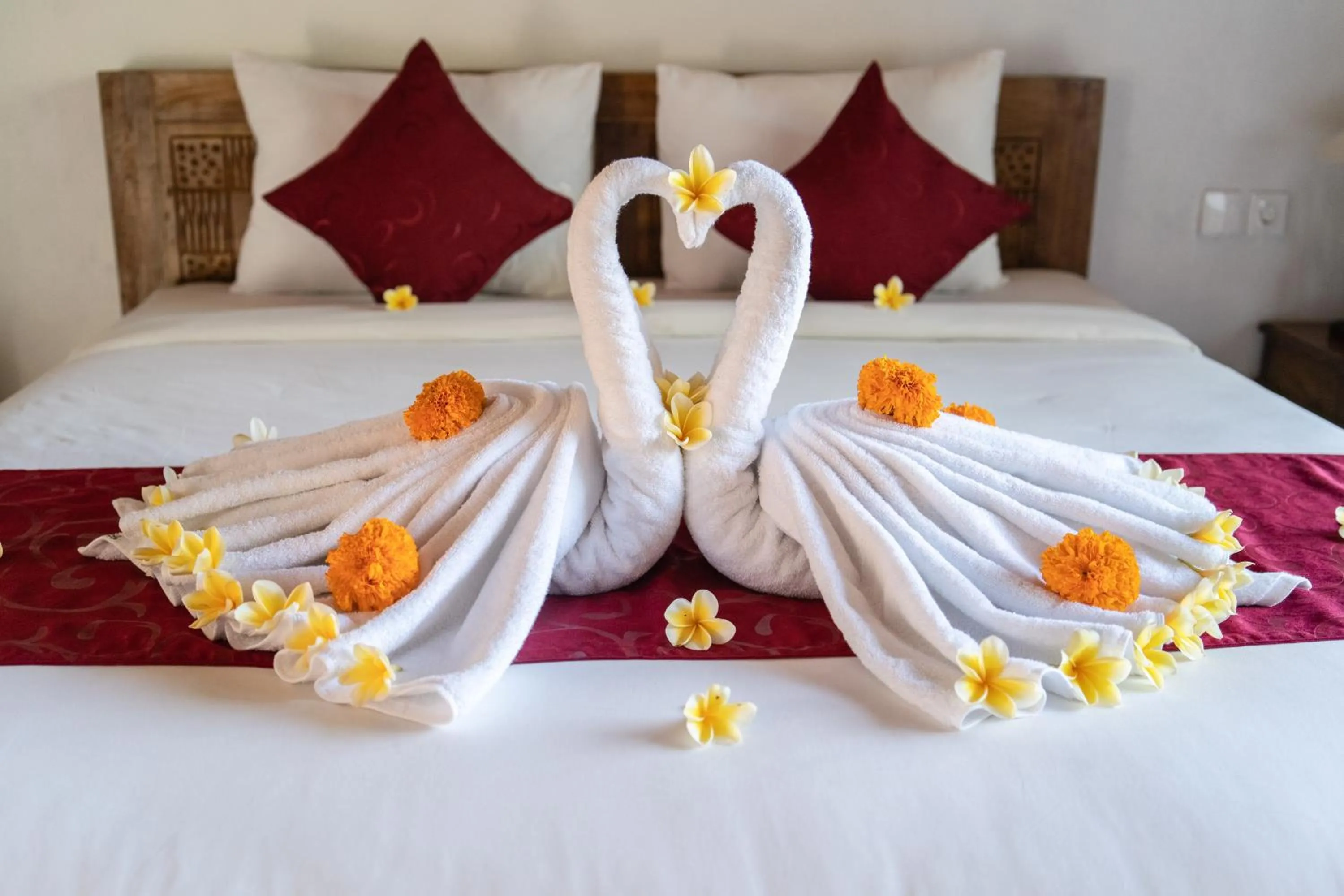 Bed in Surya Maha Bungallo