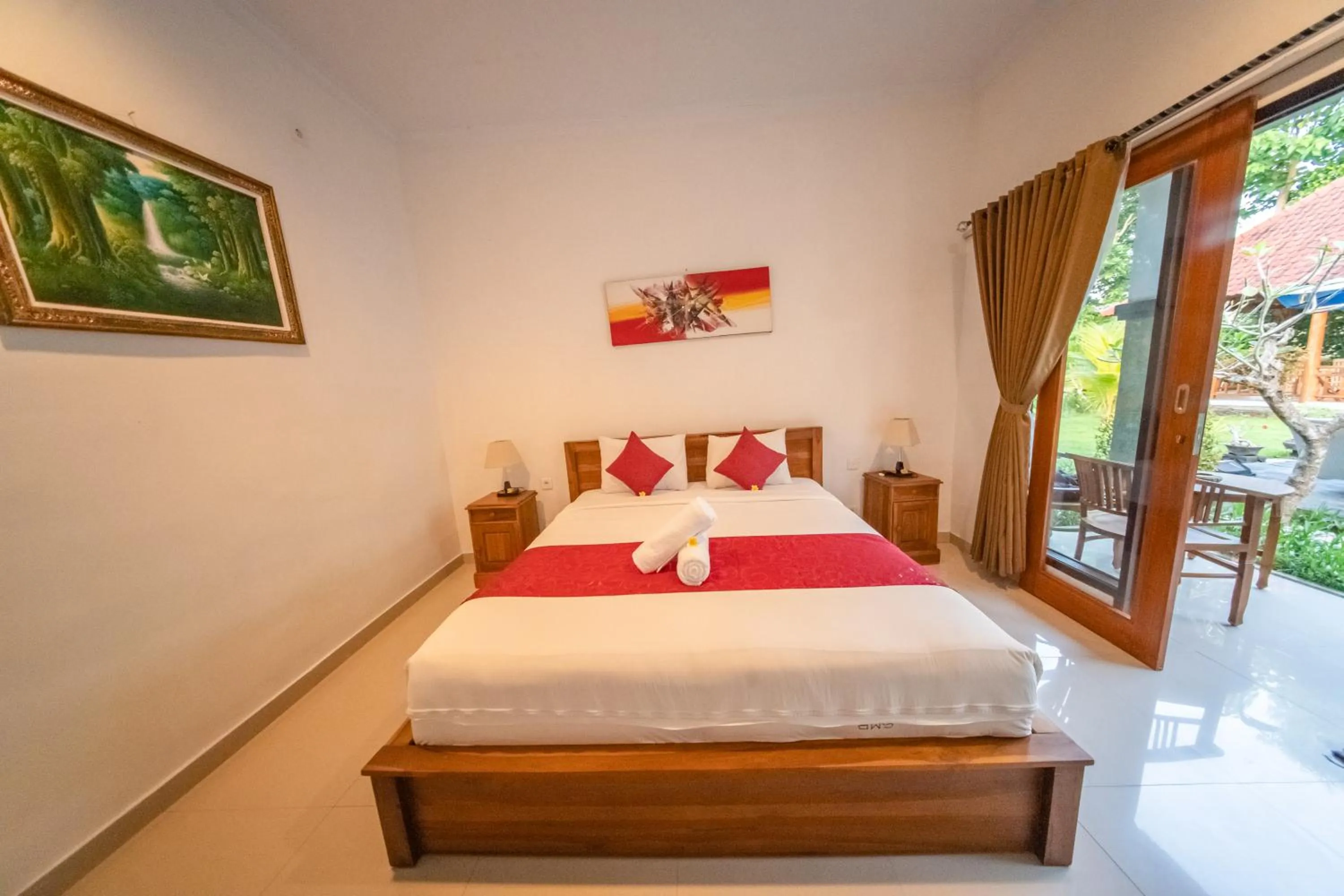 Bed in Surya Maha Bungallo