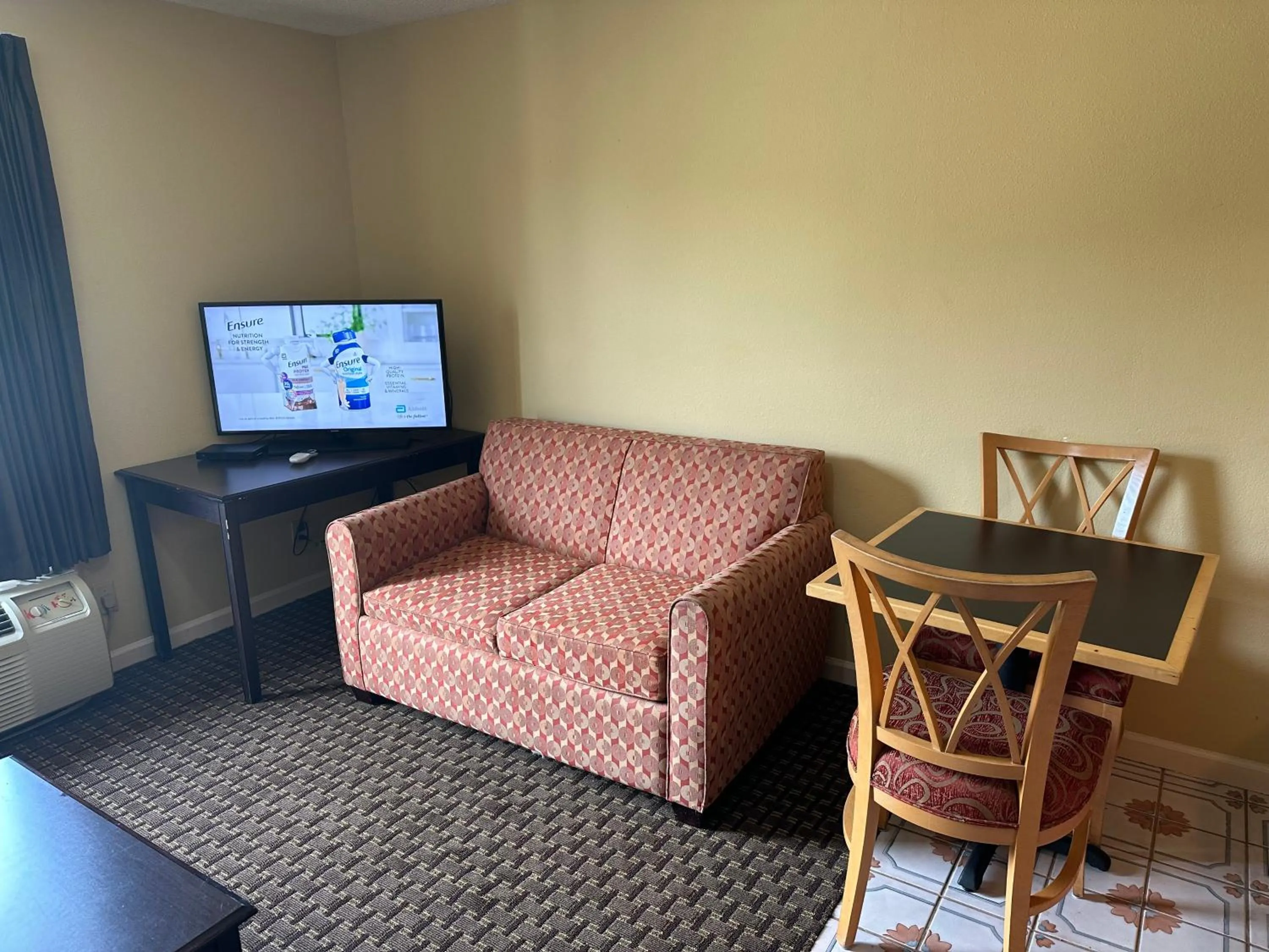 TV and multimedia in Royal Inn - Anniston