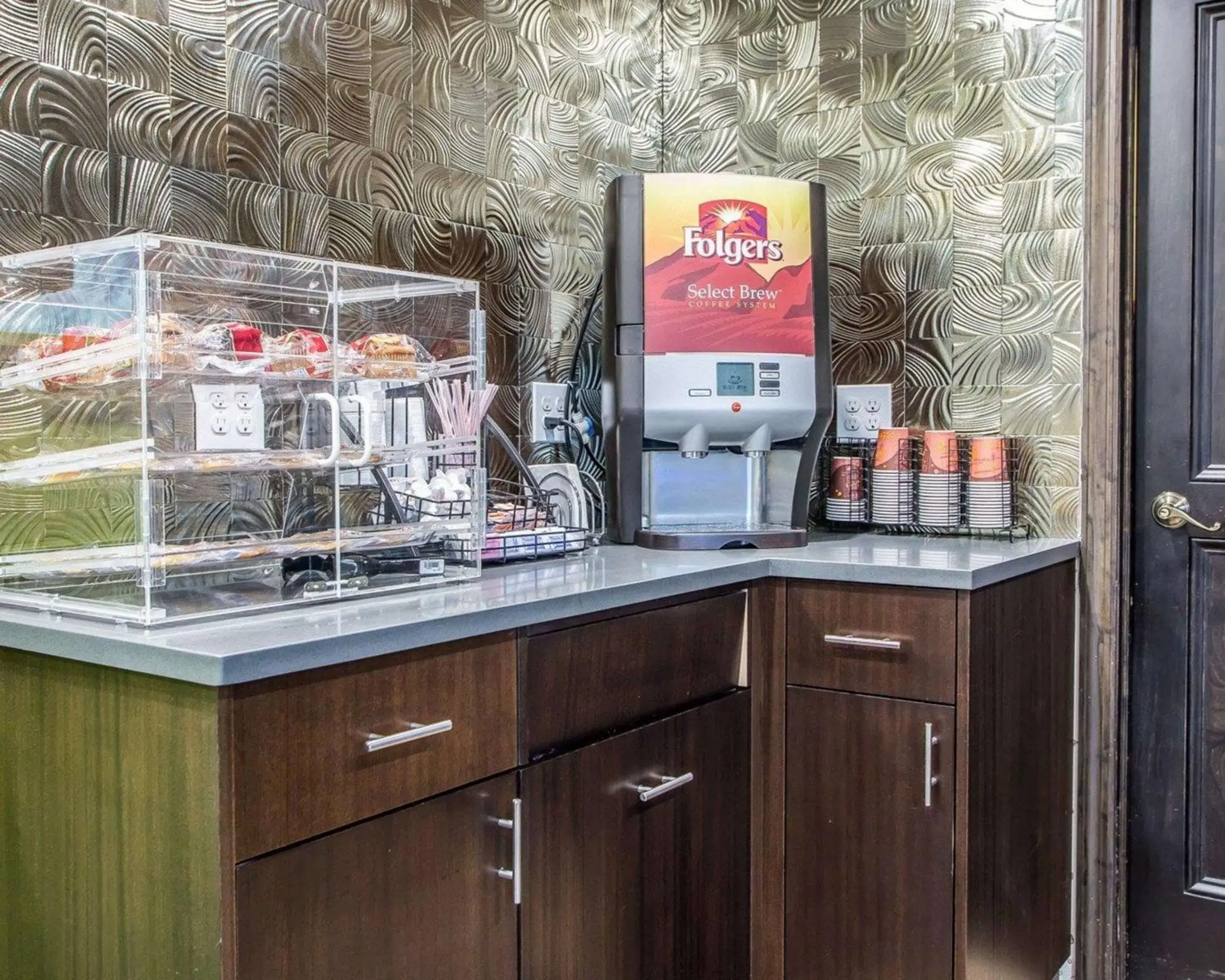 Restaurant/places to eat in Rodeway Inn Restaurant/places to eat in Rodeway Inn