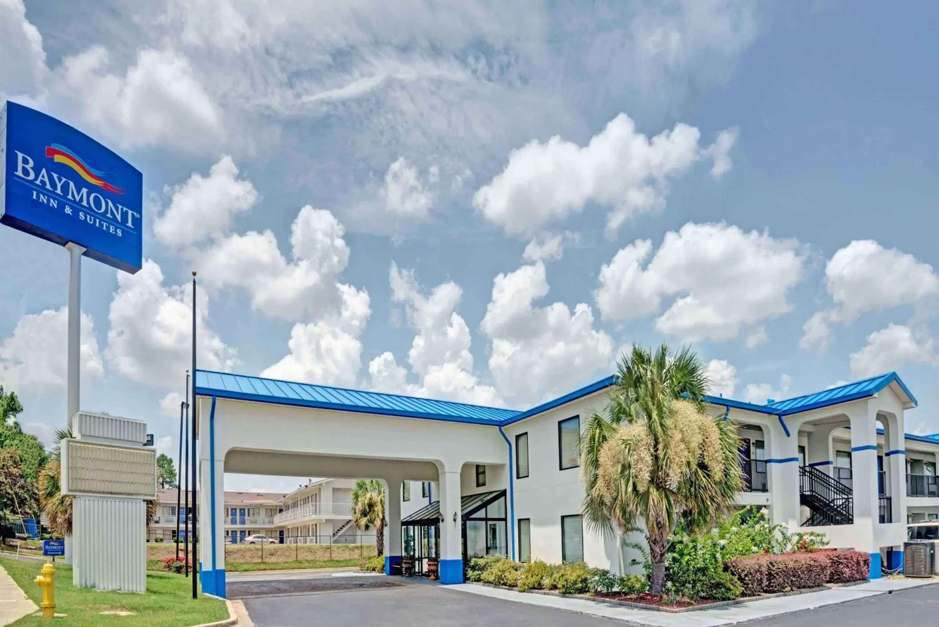 Property building in Travelodge by Wyndham Montgomery East Property building in Travelodge by Wyndham Montgomery East