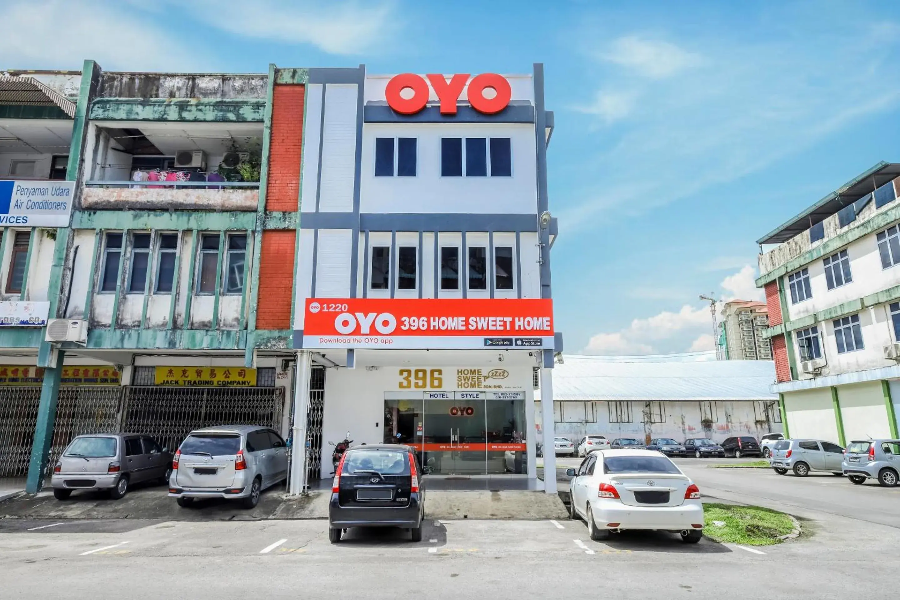 Facade/entrance in Hotel O 396 Home Sweet Home Facade/entrance in Hotel O 396 Home Sweet Home
