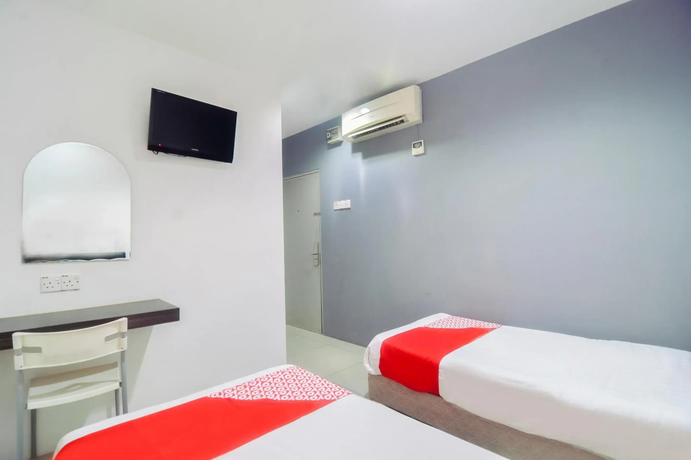 Bedroom, Bed in Hotel O 396 Home Sweet Home Bedroom, Bed in Hotel O 396 Home Sweet Home