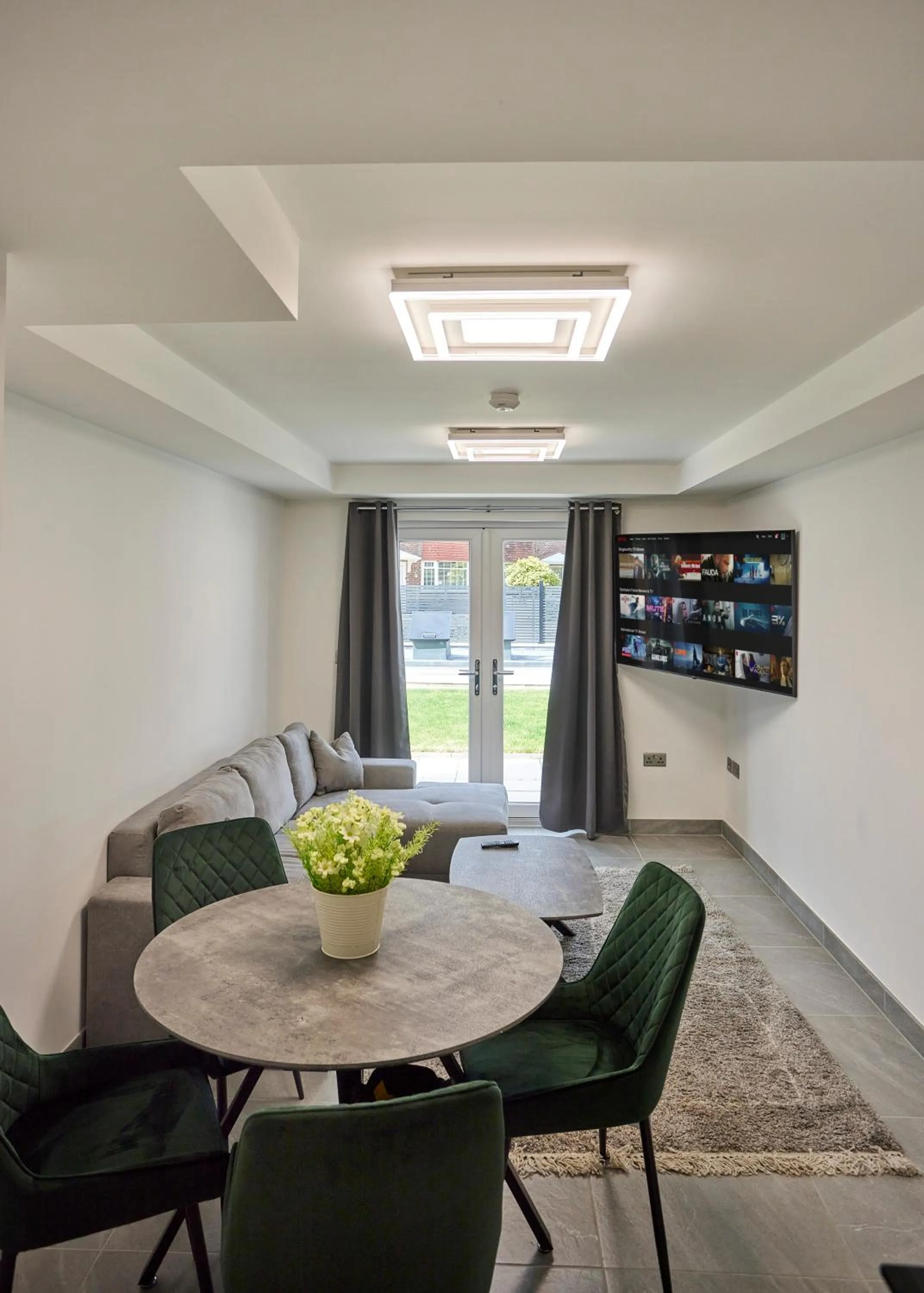 Living room in The Ashcroft Studios & Apartments with Free Parking