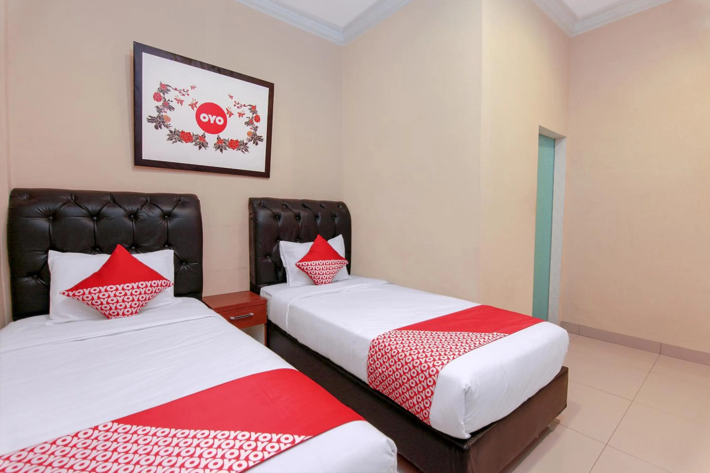 Bedroom in OYO 799 Hotel Dieng