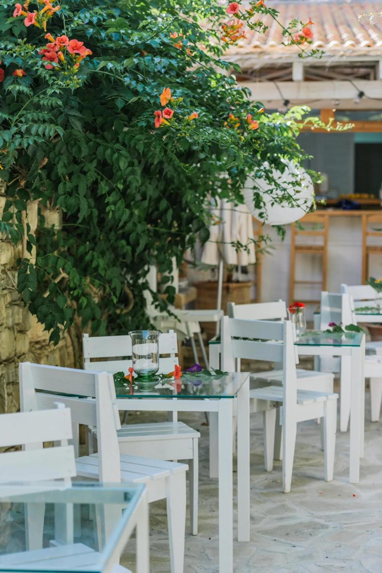 Die Zwei Brüder Art & Suites