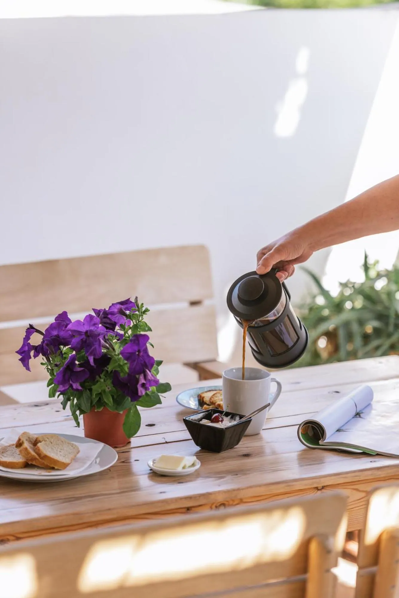 Die Zwei Brüder Art & Suites