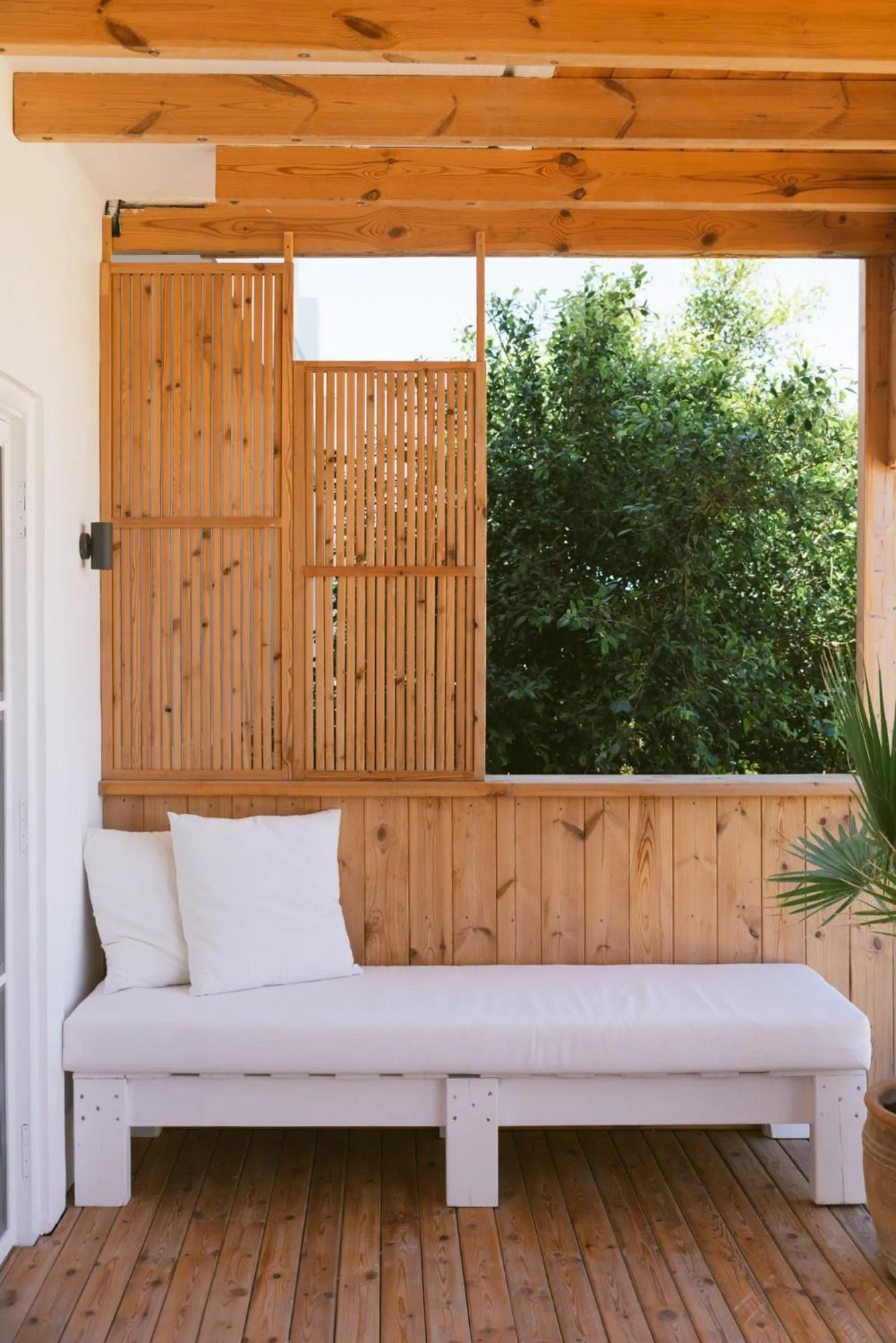 Die Zwei Brüder Art & Suites