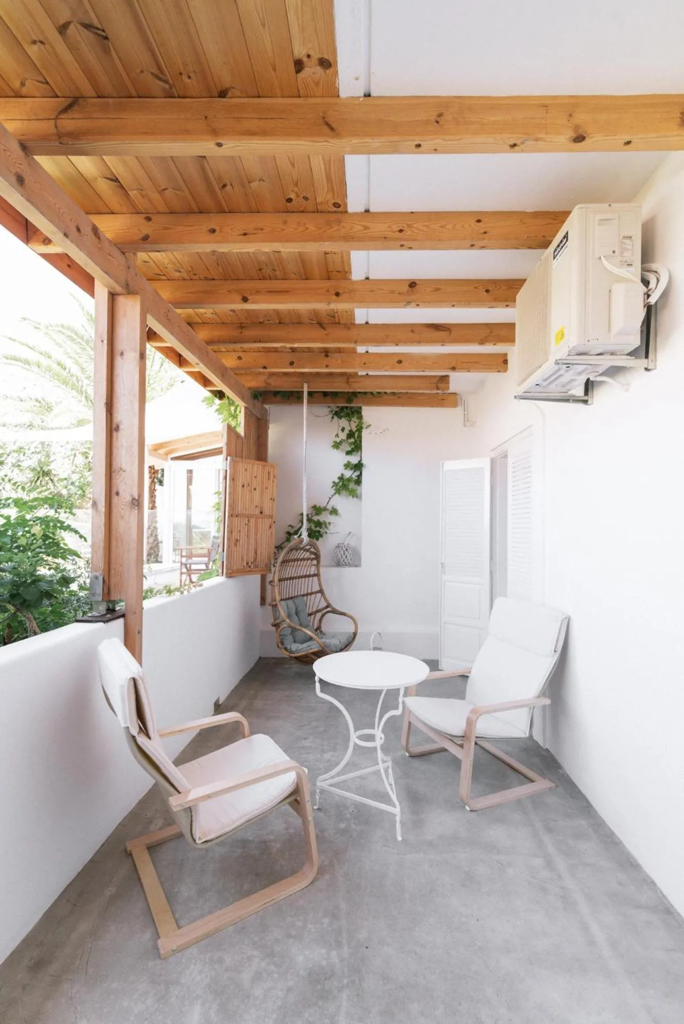 Die Zwei Brüder Art & Suites