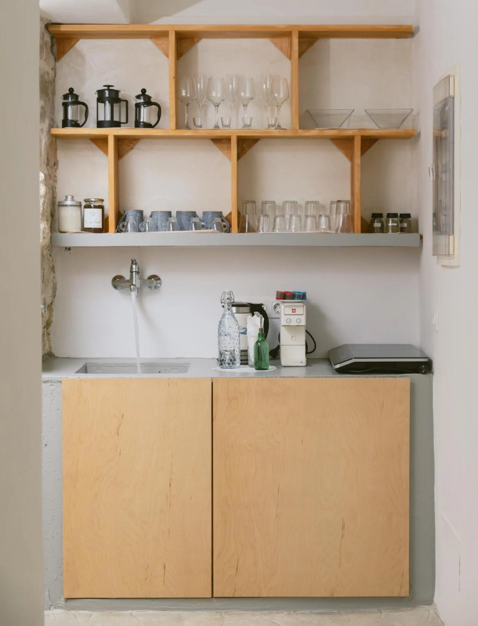 Die Zwei Brüder Art & Suites