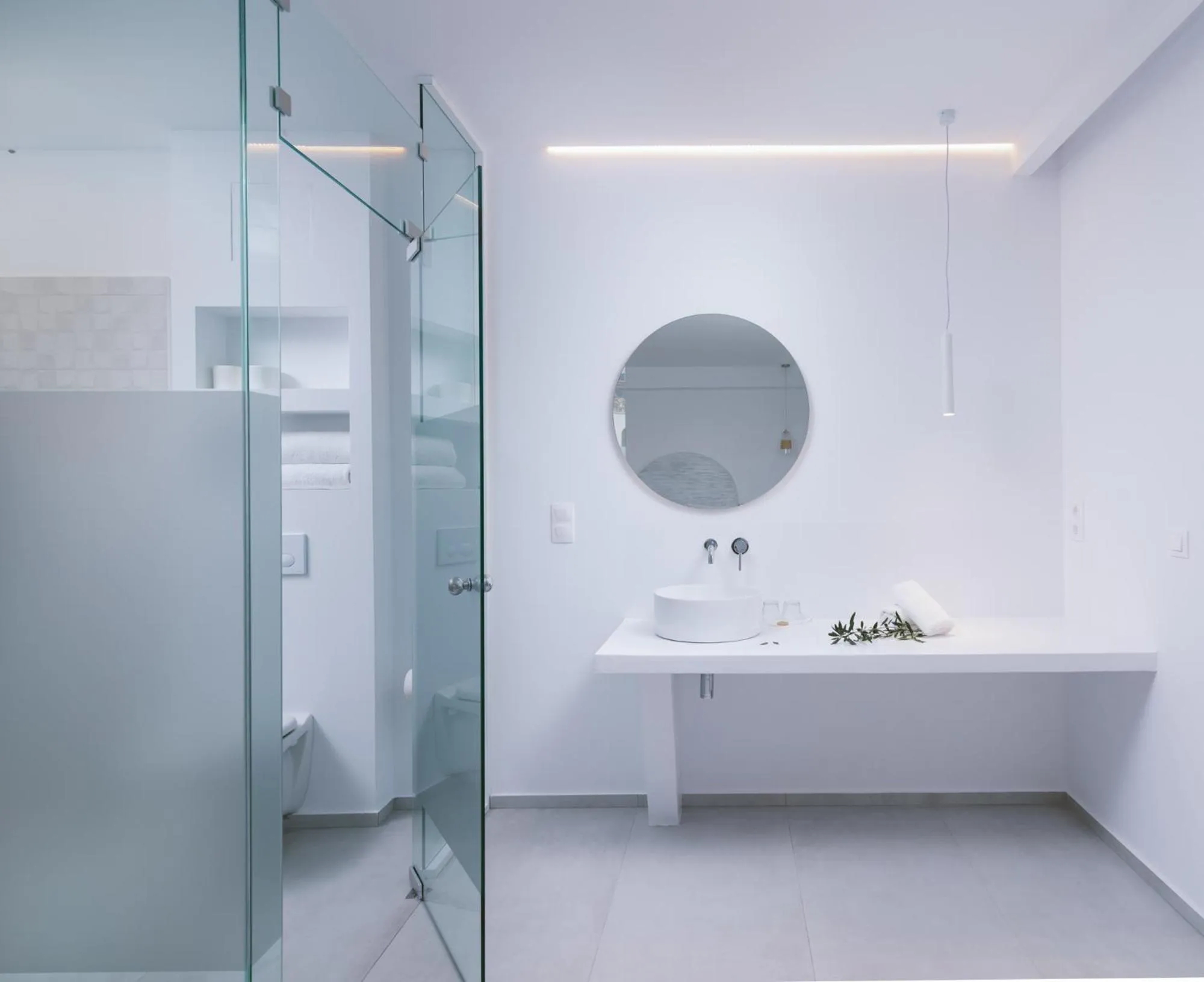 Die Zwei Brüder Art & Suites