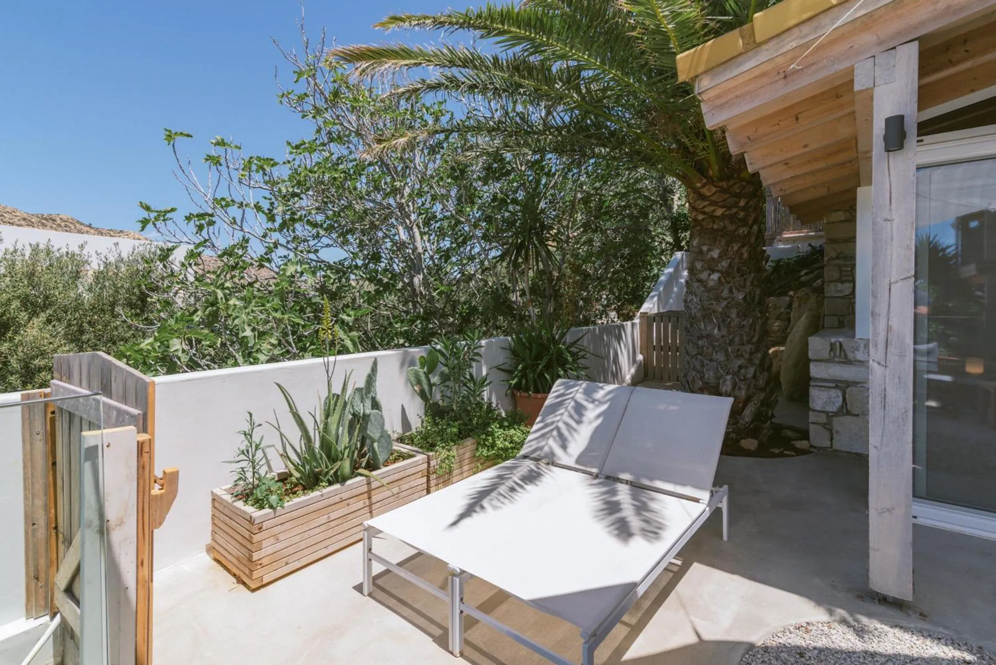 Die Zwei Brüder Art & Suites