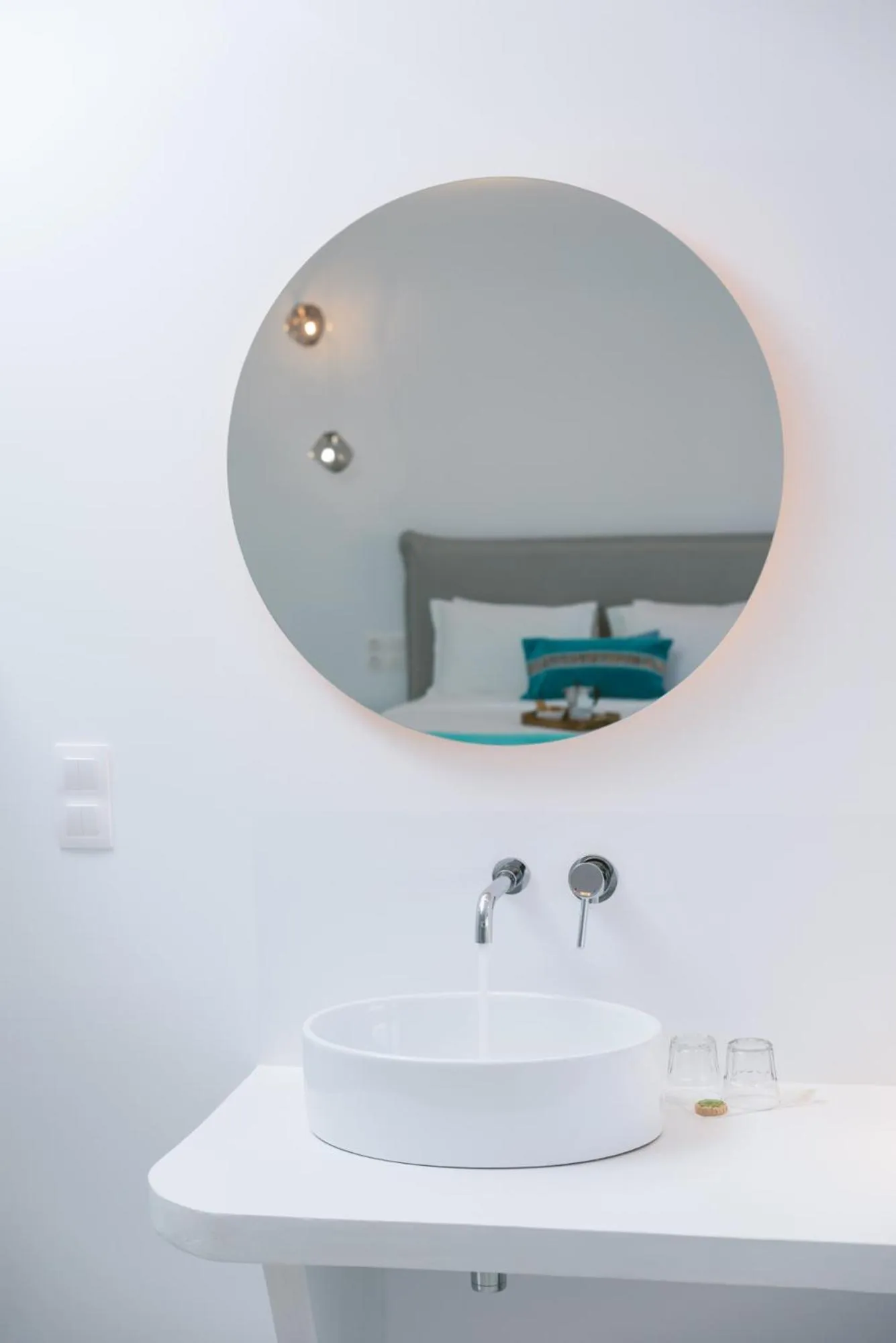 Die Zwei Brüder Art & Suites