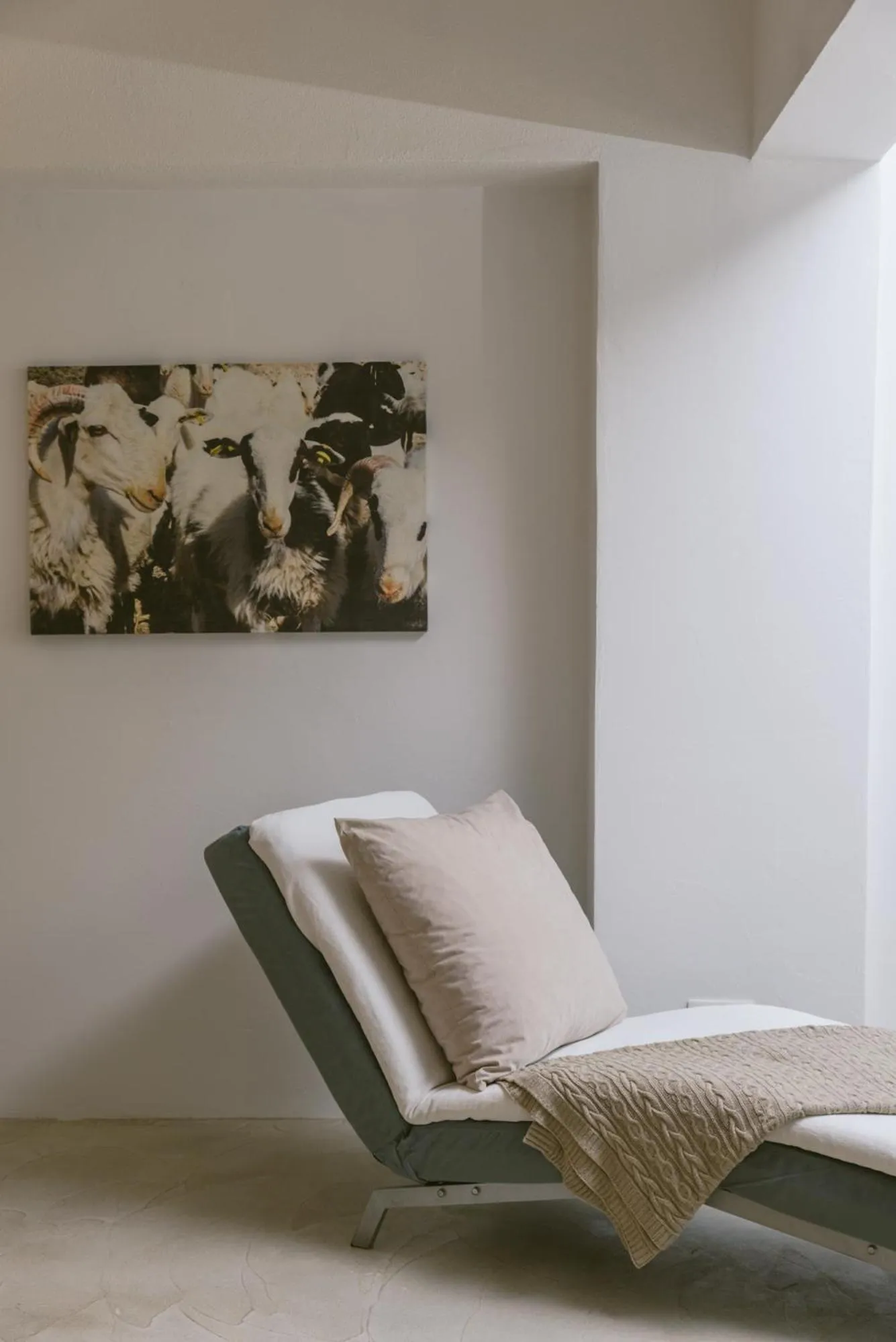 Die Zwei Brüder Art & Suites