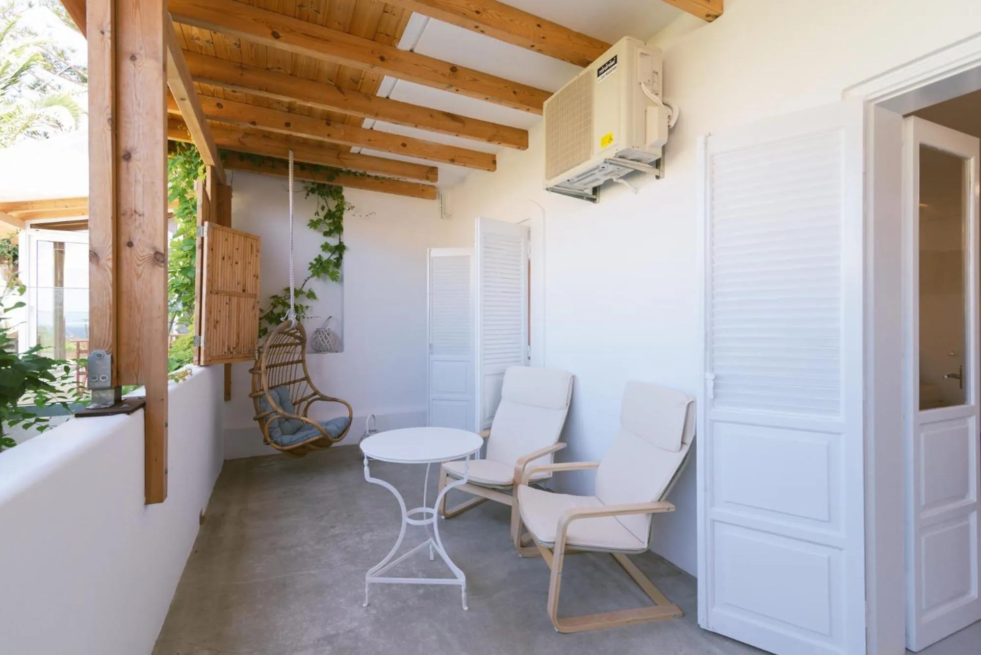 Die Zwei Brüder Art & Suites