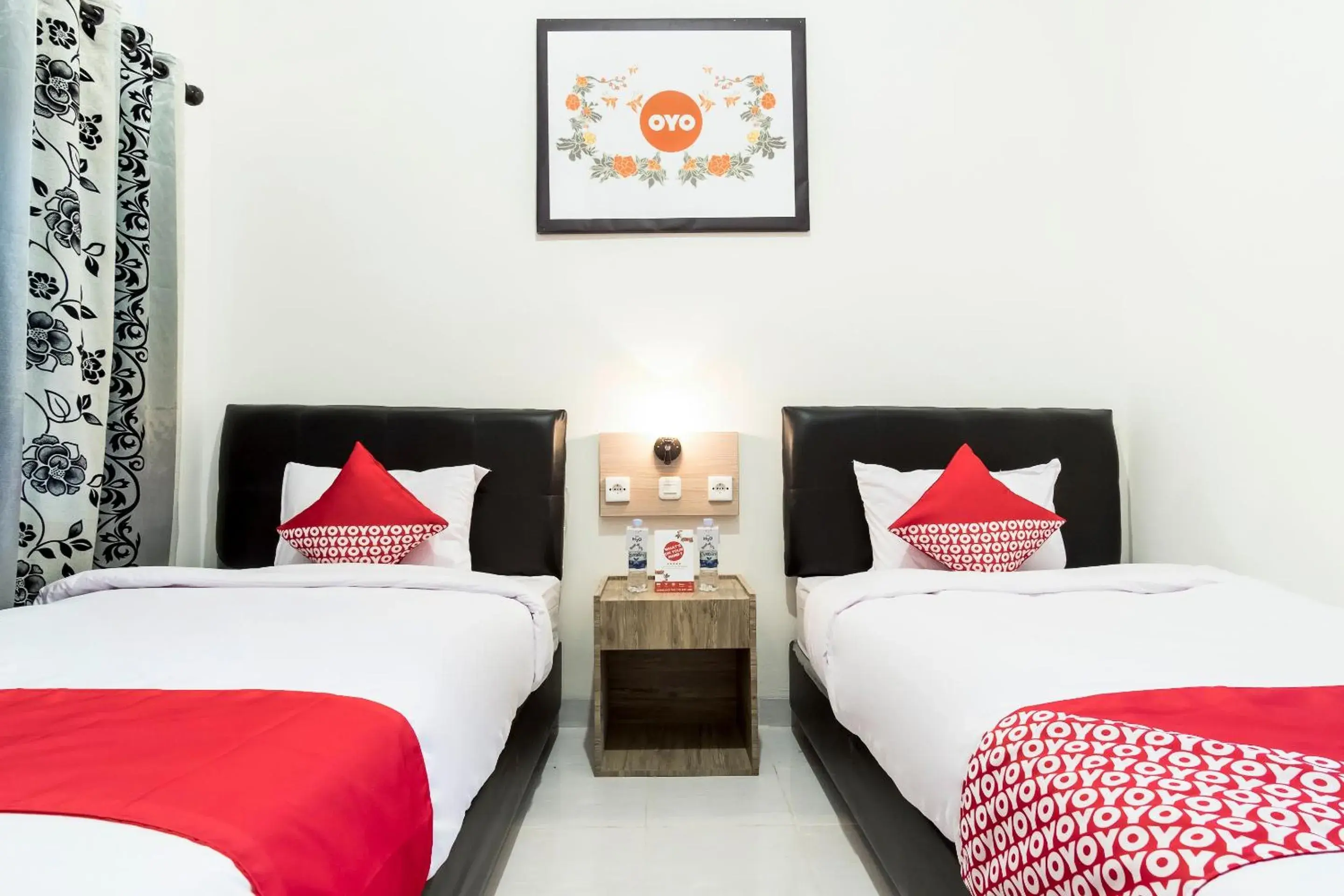 Standard Twin Room in Capital O 873 Kamani Homestay Syariah Standard Twin Room in Capital O 873 Kamani Homestay Syariah