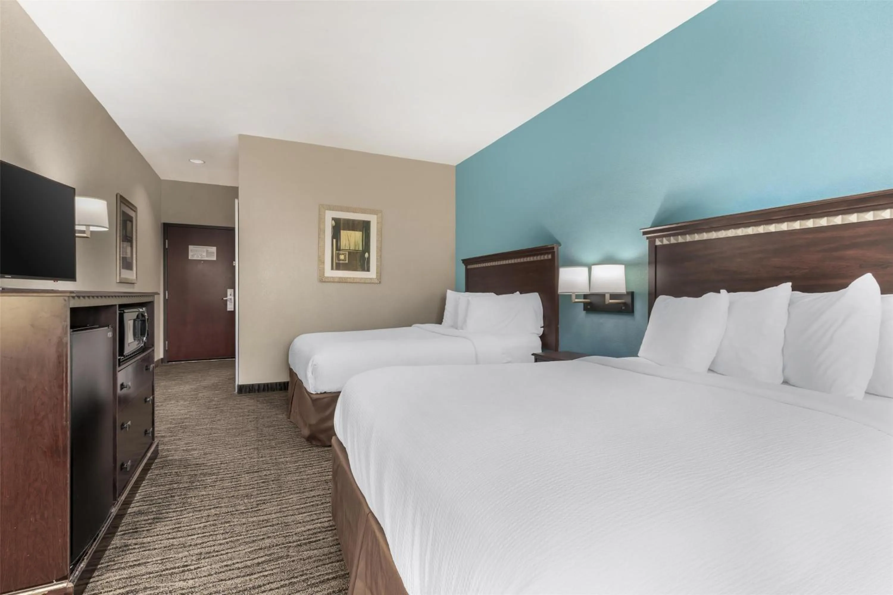 Bedroom, Bed in Best Western Mineola Inn